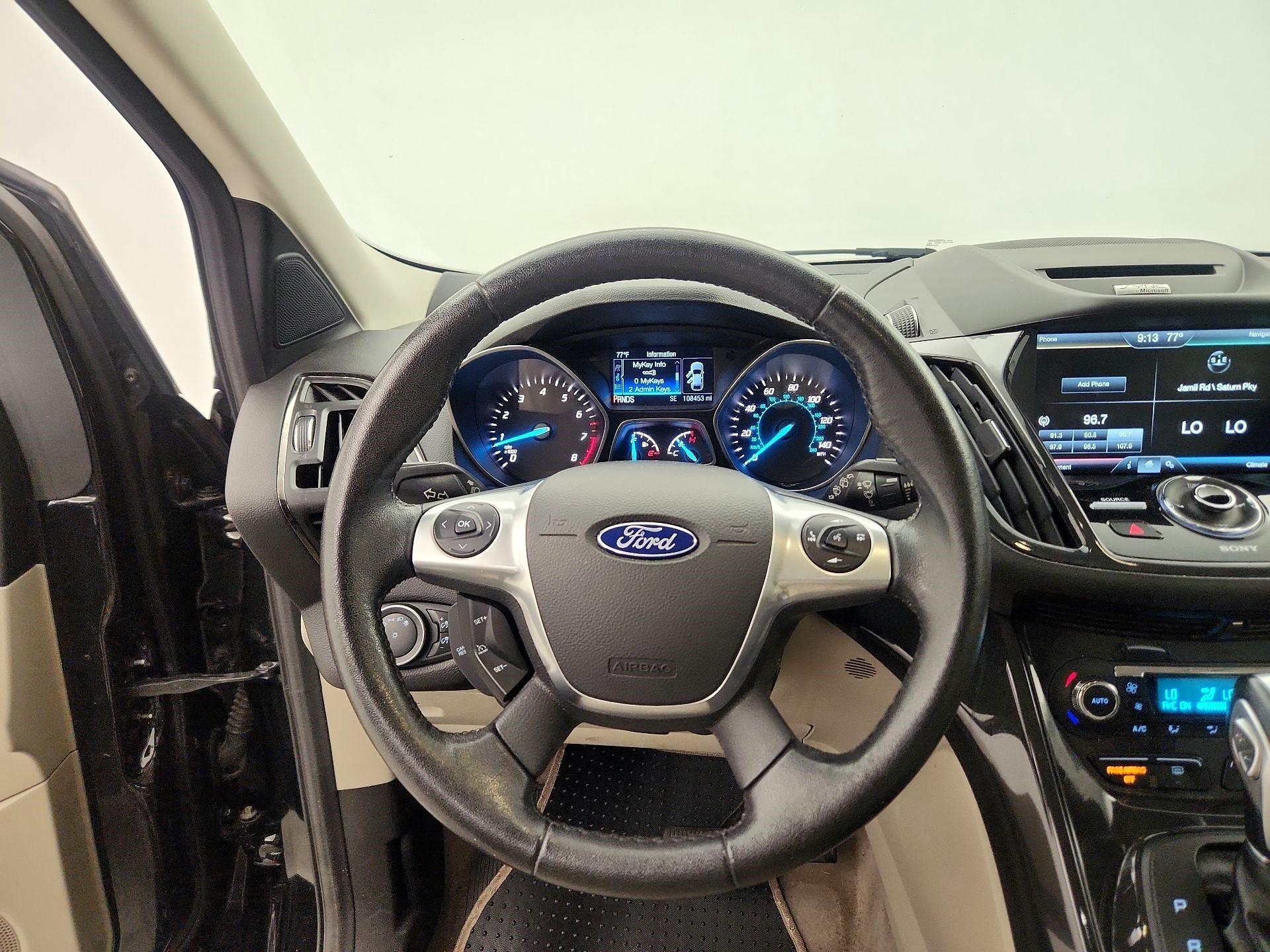 Thumbnail: 2015 Ford Escape - 10