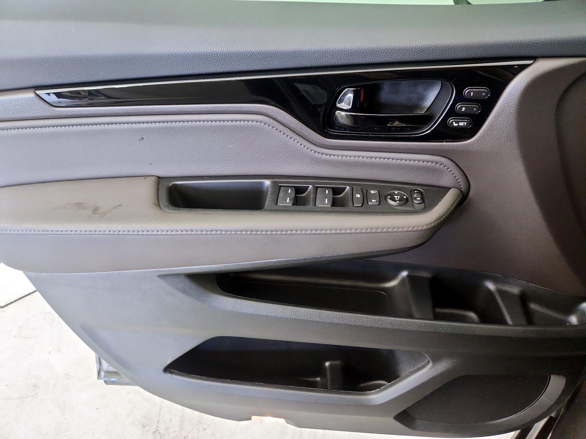 Thumbnail: 2021 Honda Odyssey - 12