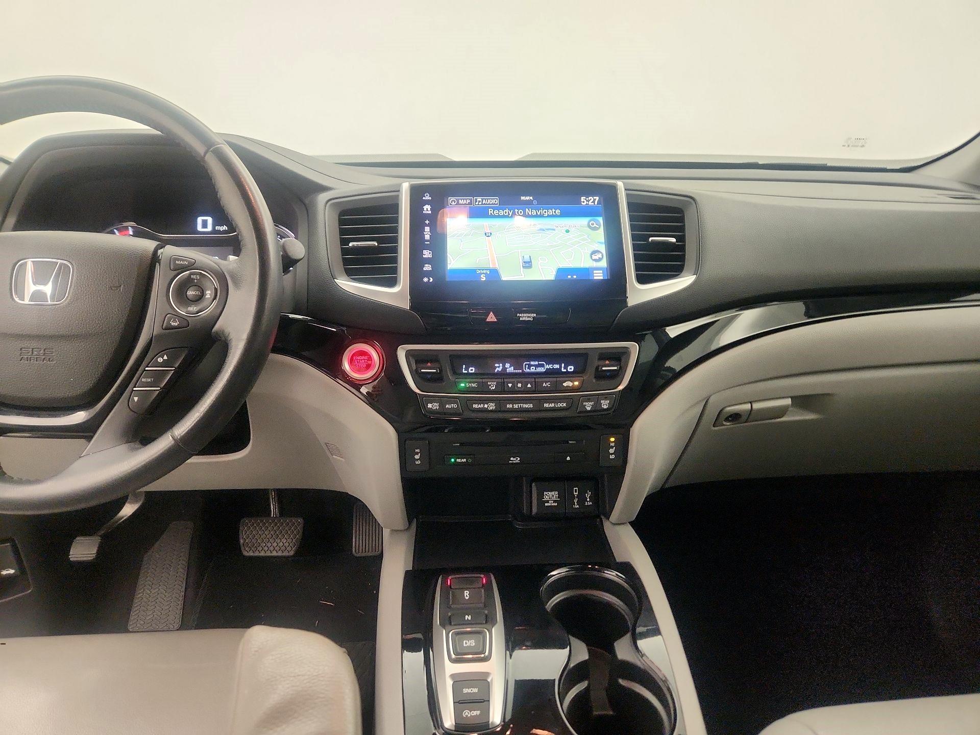 Thumbnail: 2018 Honda Pilot - 9