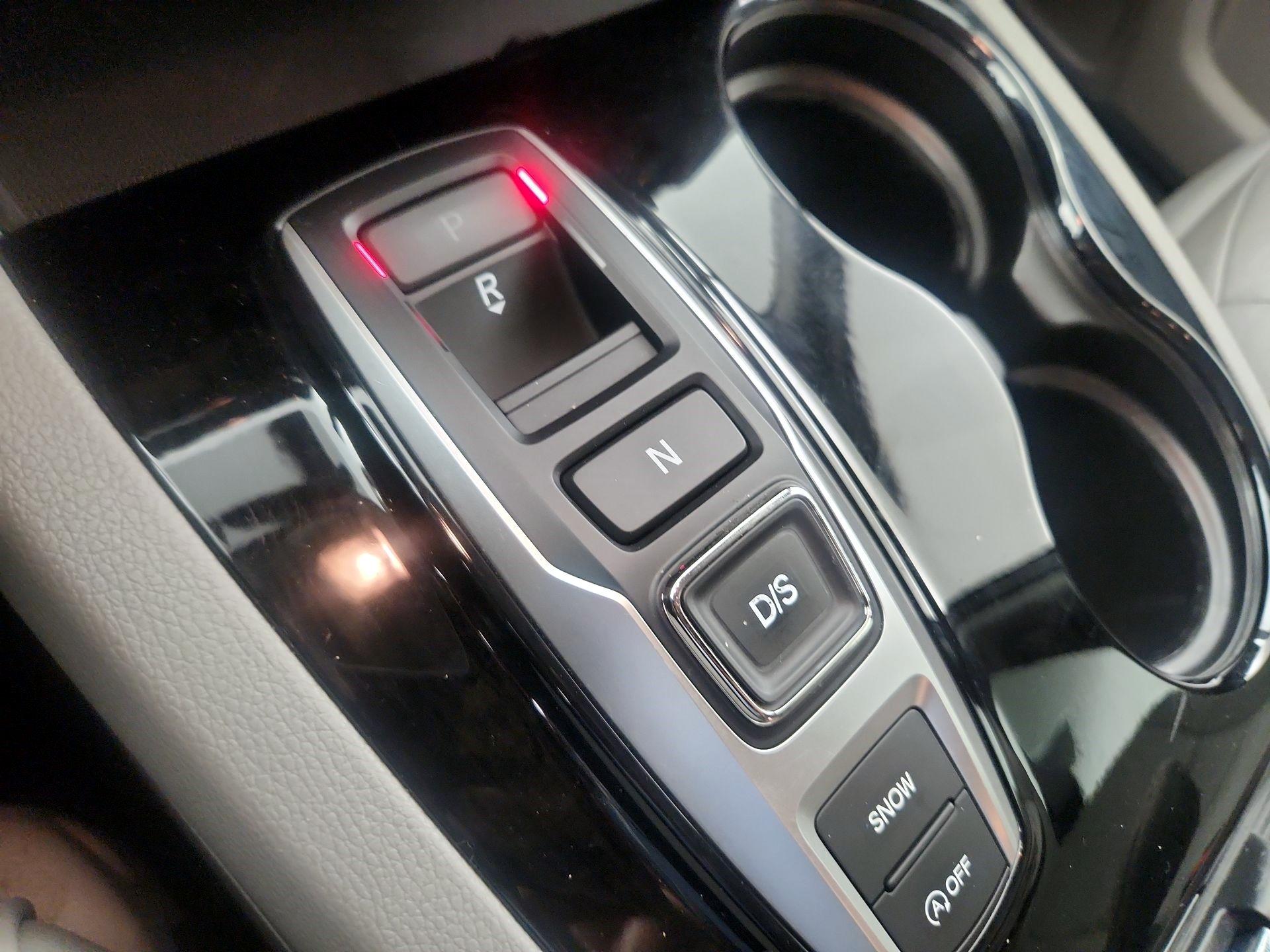 Thumbnail: 2018 Honda Pilot - 18