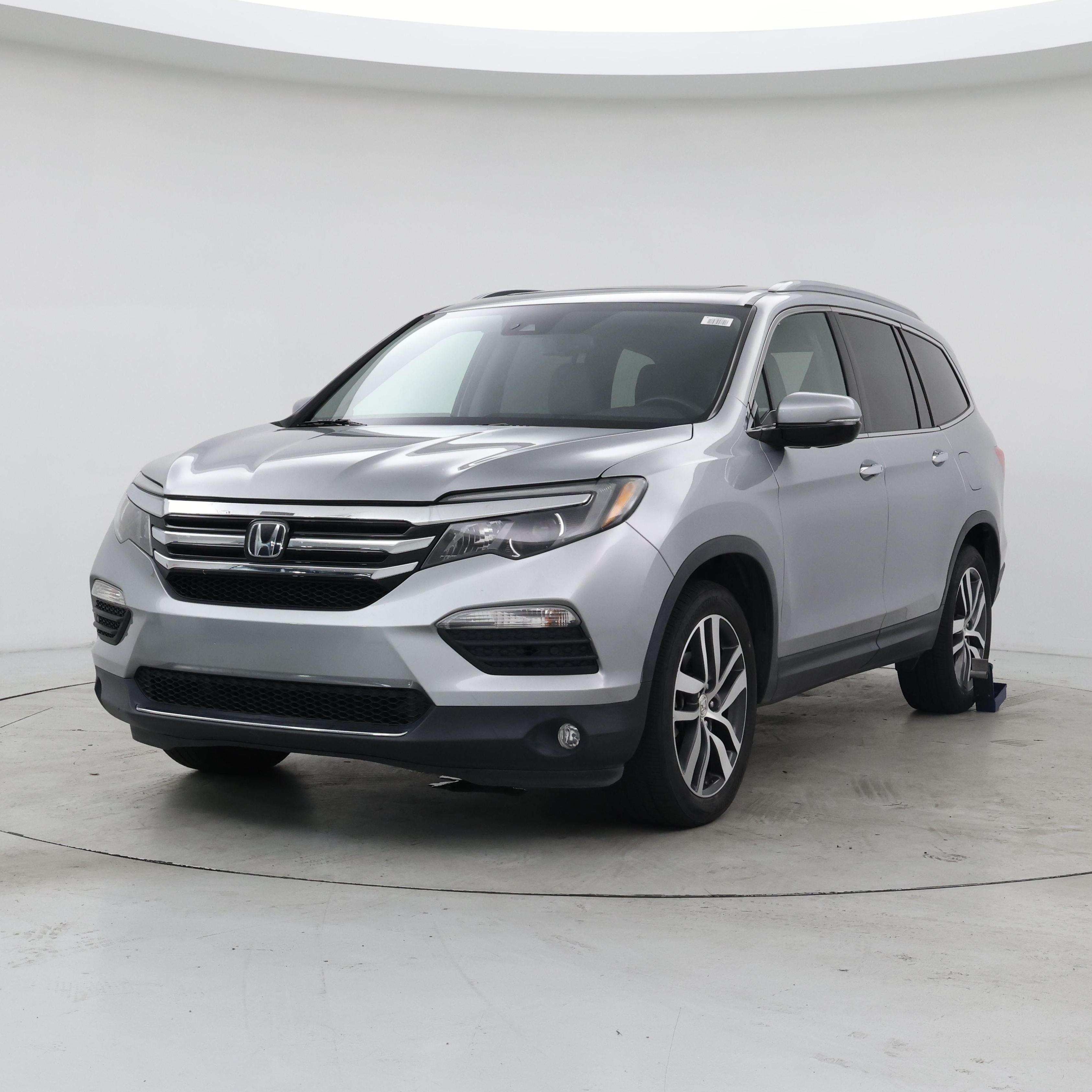 Thumbnail: 2018 Honda Pilot - 4