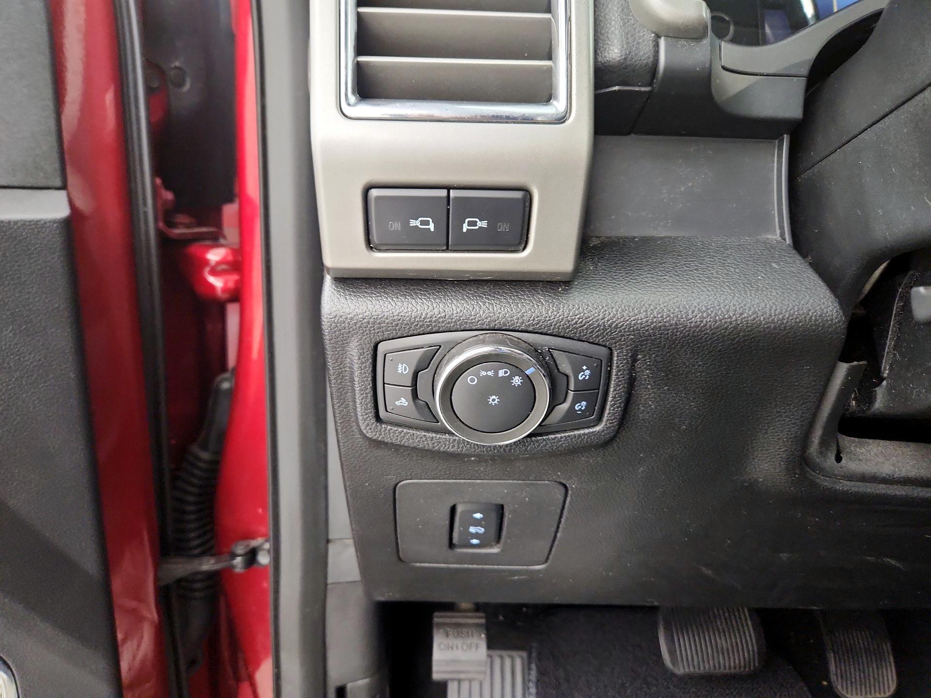Thumbnail: 2015 Ford F-150 - 13