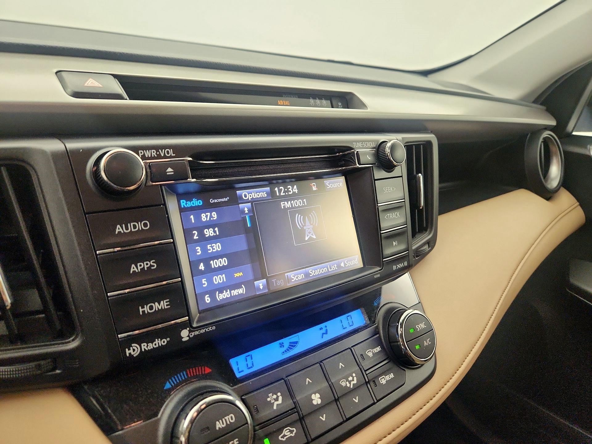 Thumbnail: 2017 Toyota RAV4 - 15