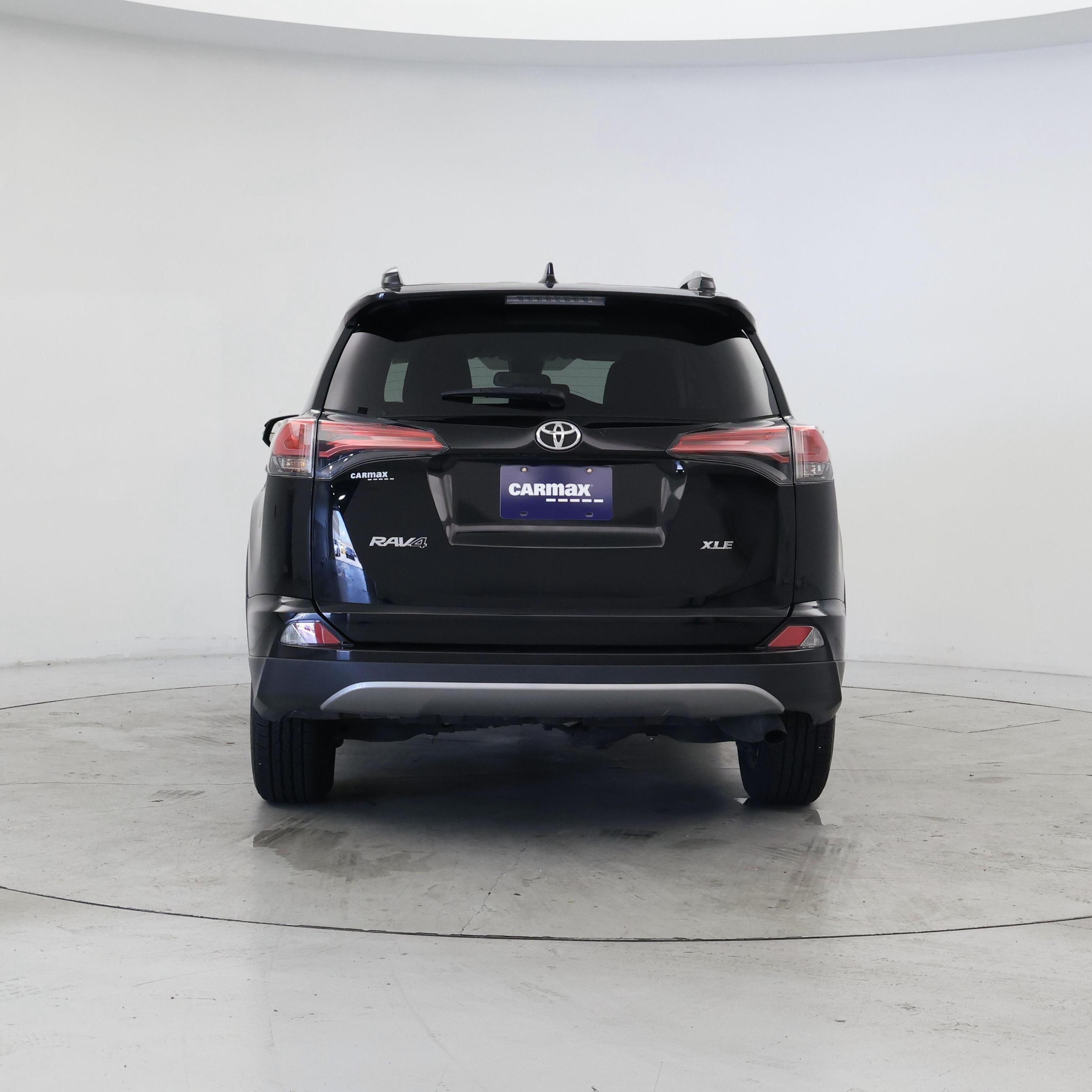 Thumbnail: 2017 Toyota RAV4 - 6
