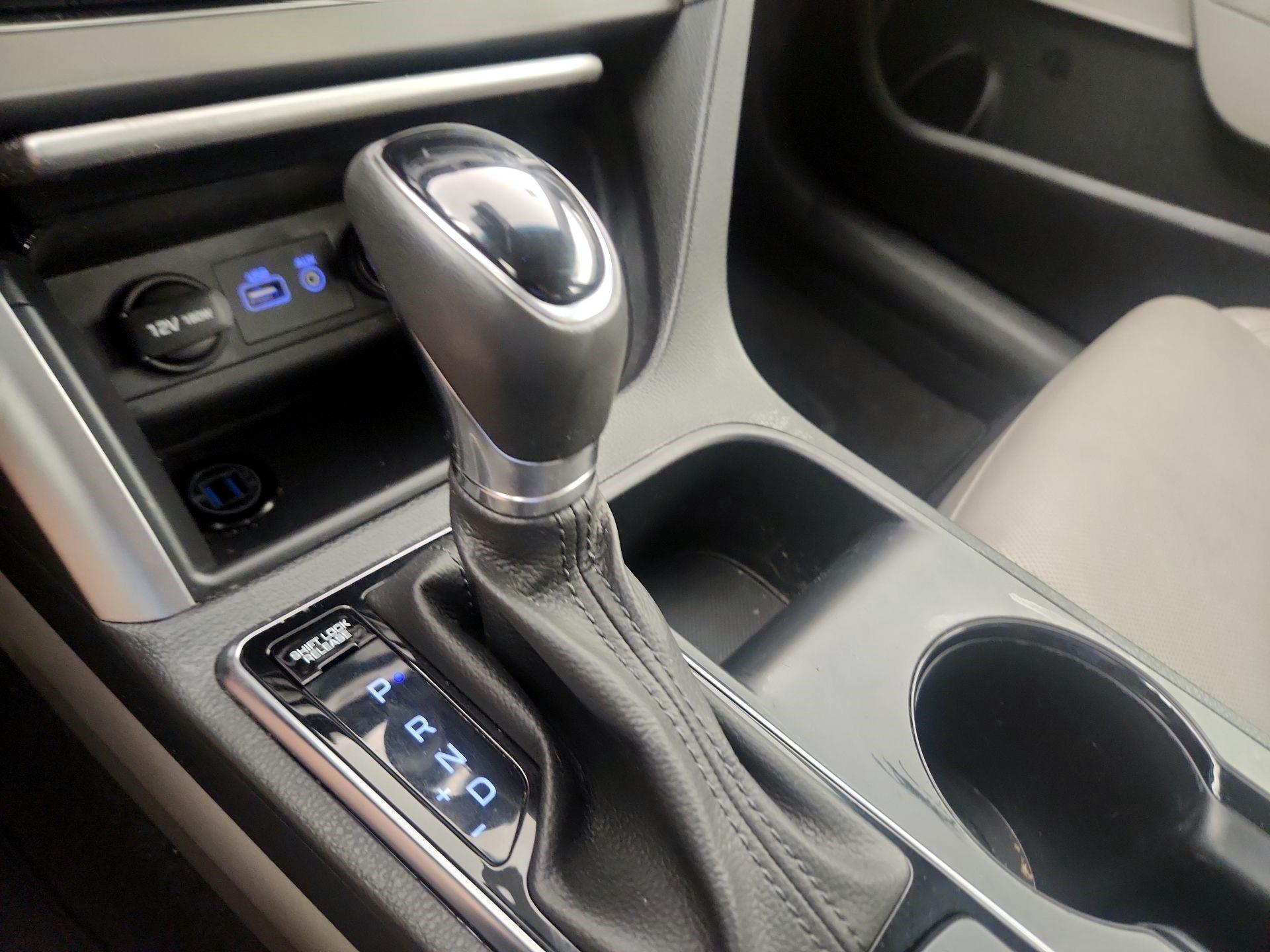 Thumbnail: 2017 Hyundai Sonata - 15