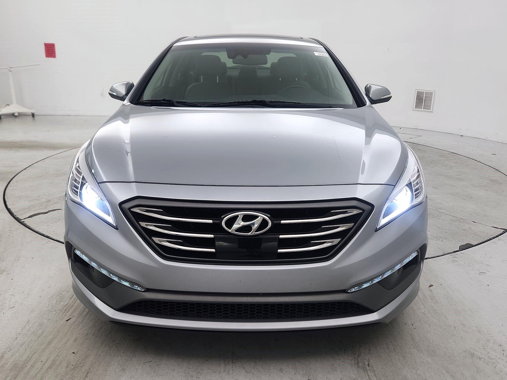 Thumbnail: 2017 Hyundai Sonata - 2