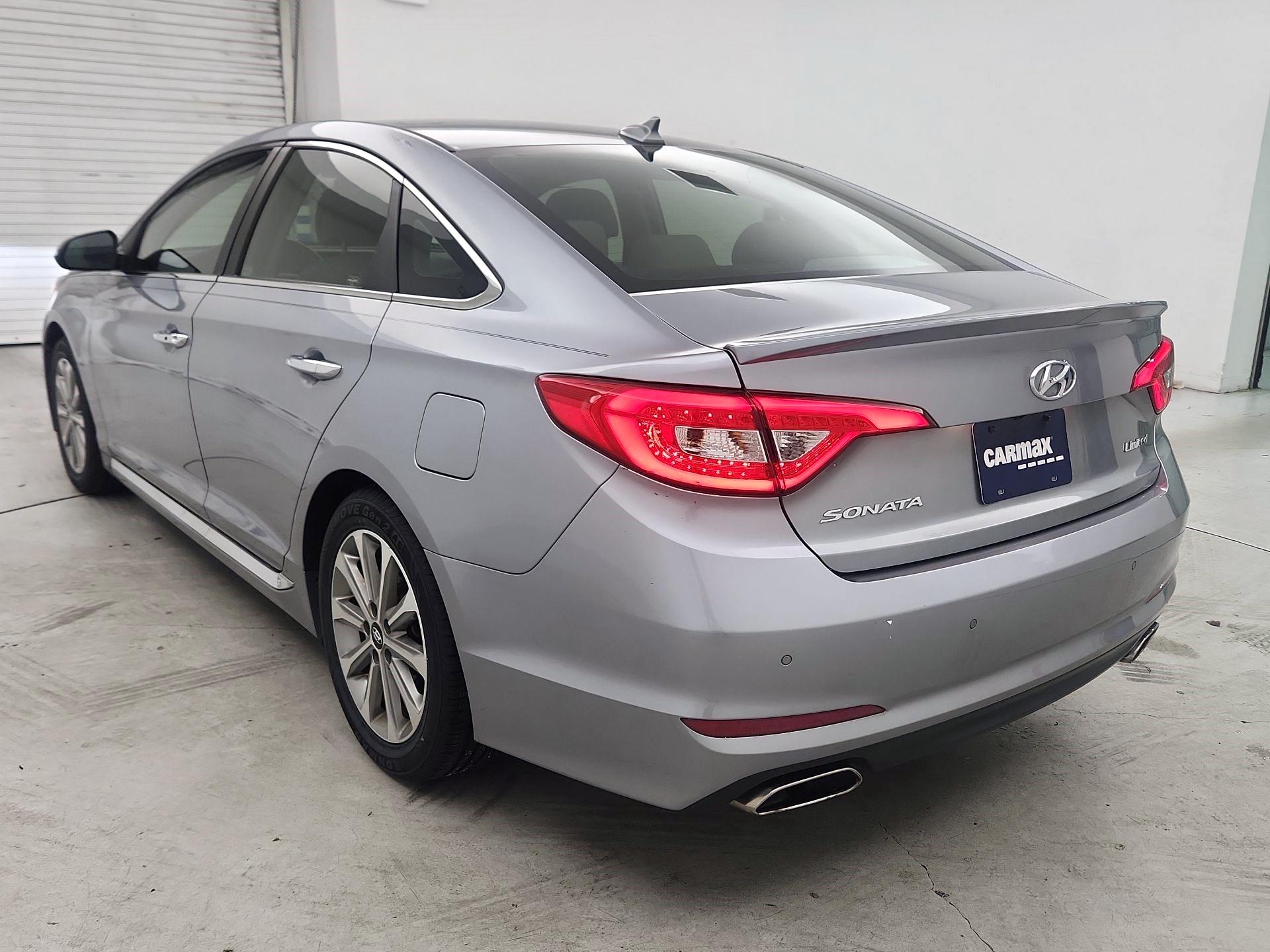 Thumbnail: 2017 Hyundai Sonata - 7
