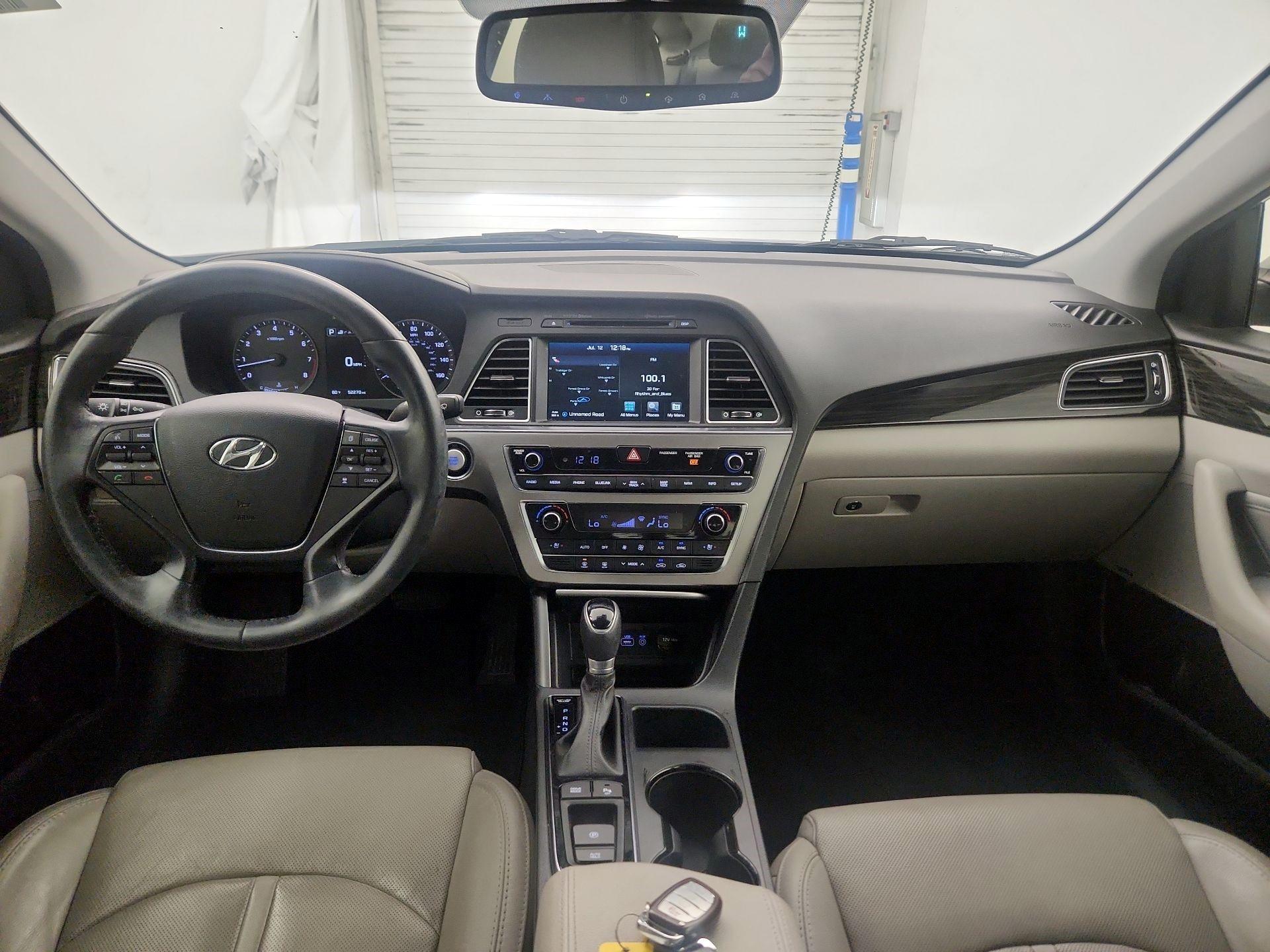 Thumbnail: 2017 Hyundai Sonata - 8