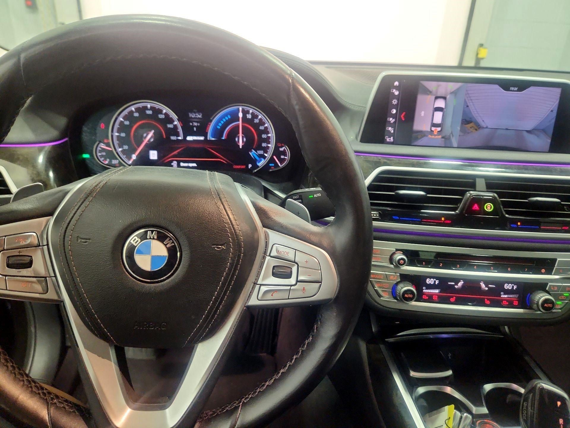 Thumbnail: 2019 BMW 7 Series - 9