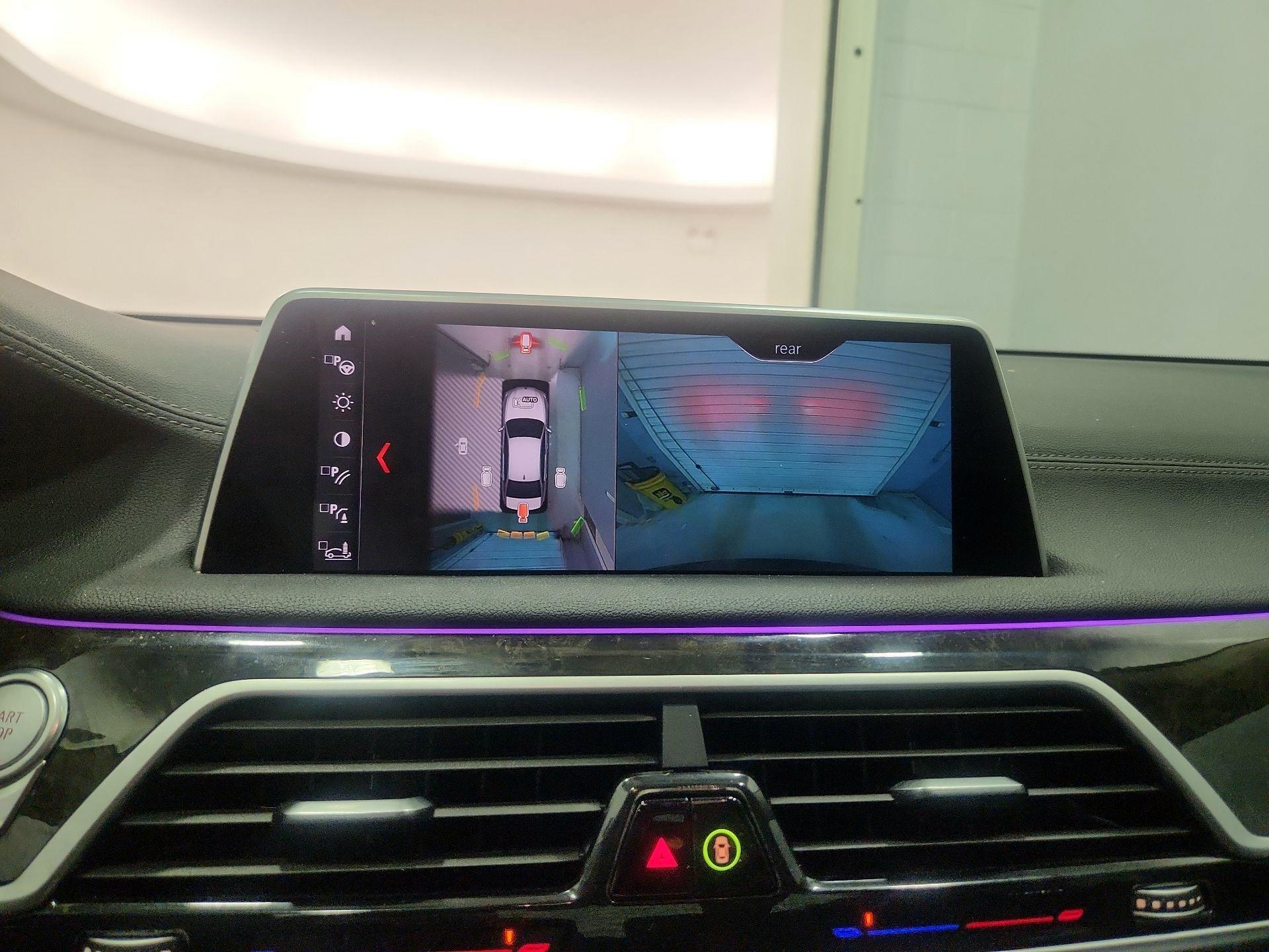 Thumbnail: 2019 BMW 7 Series - 14