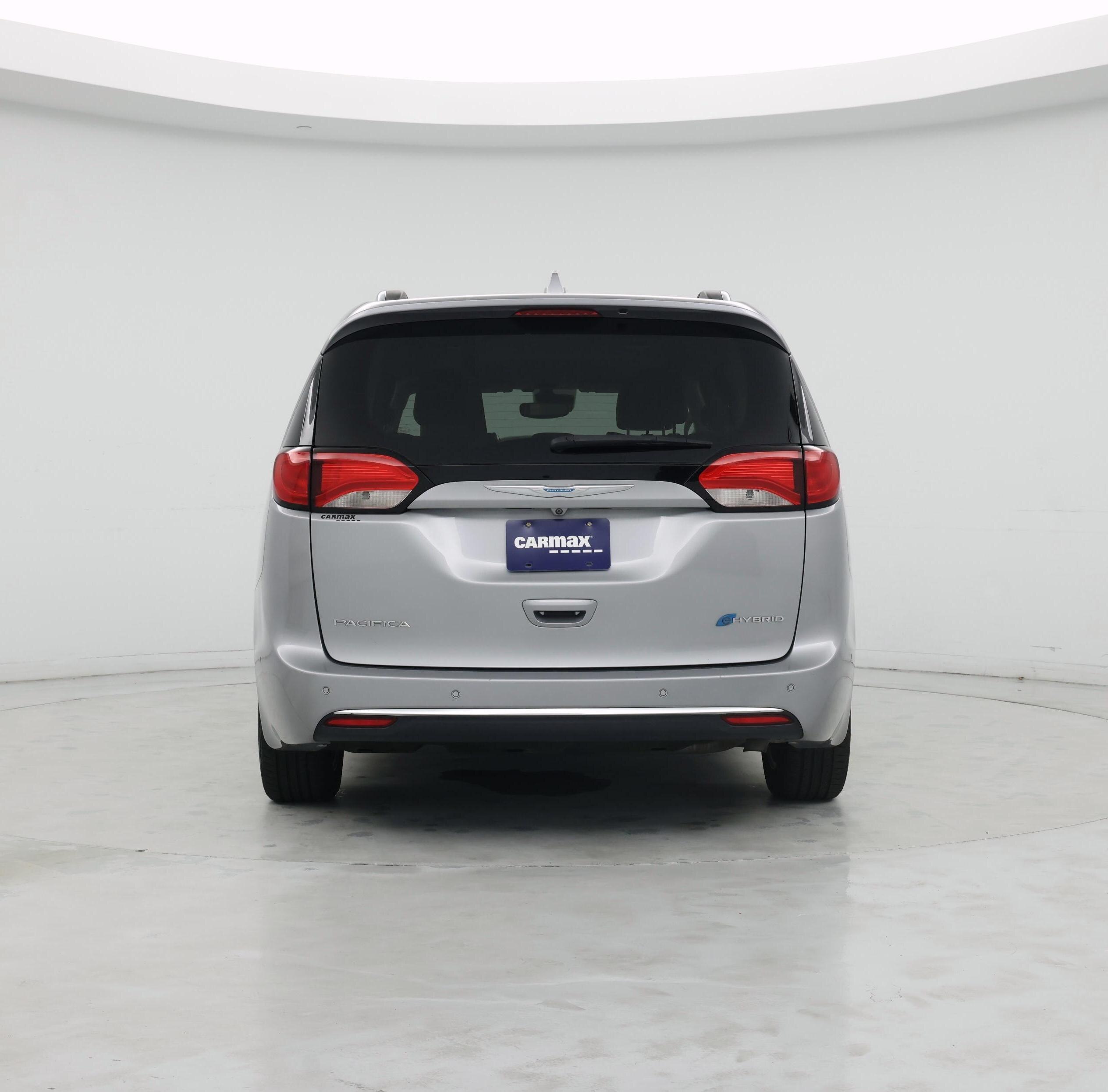 Thumbnail: 2018 Chrysler Pacifica - 6