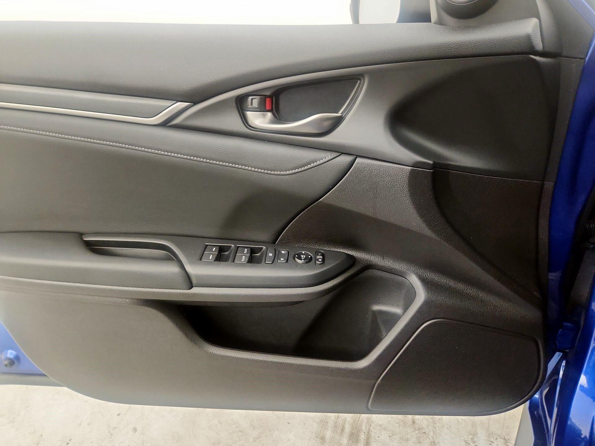 Thumbnail: 2020 Honda Civic - 12