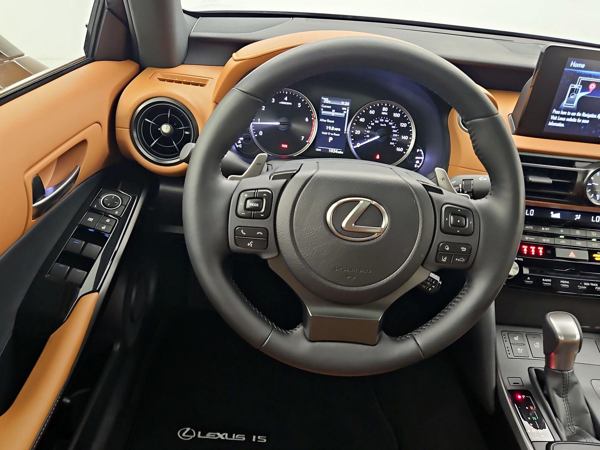 Thumbnail: 2025 Lexus IS - 10