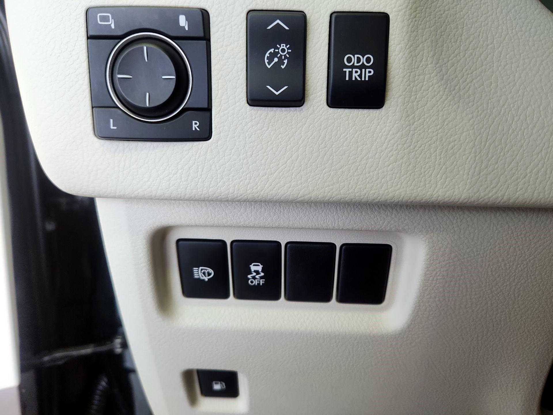 Thumbnail: 2019 Lexus GX - 13
