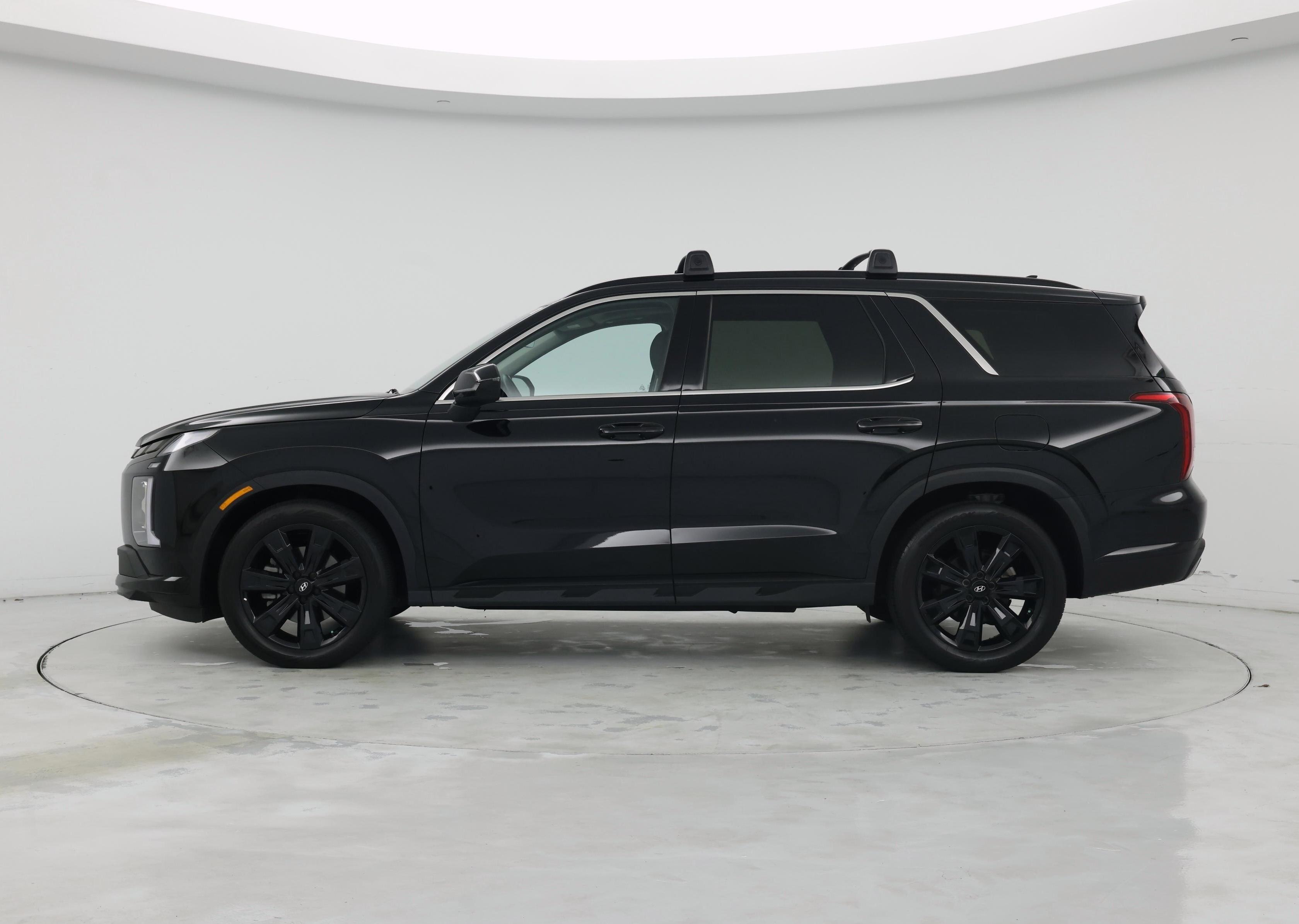 Thumbnail: 2023 Hyundai Palisade - 3