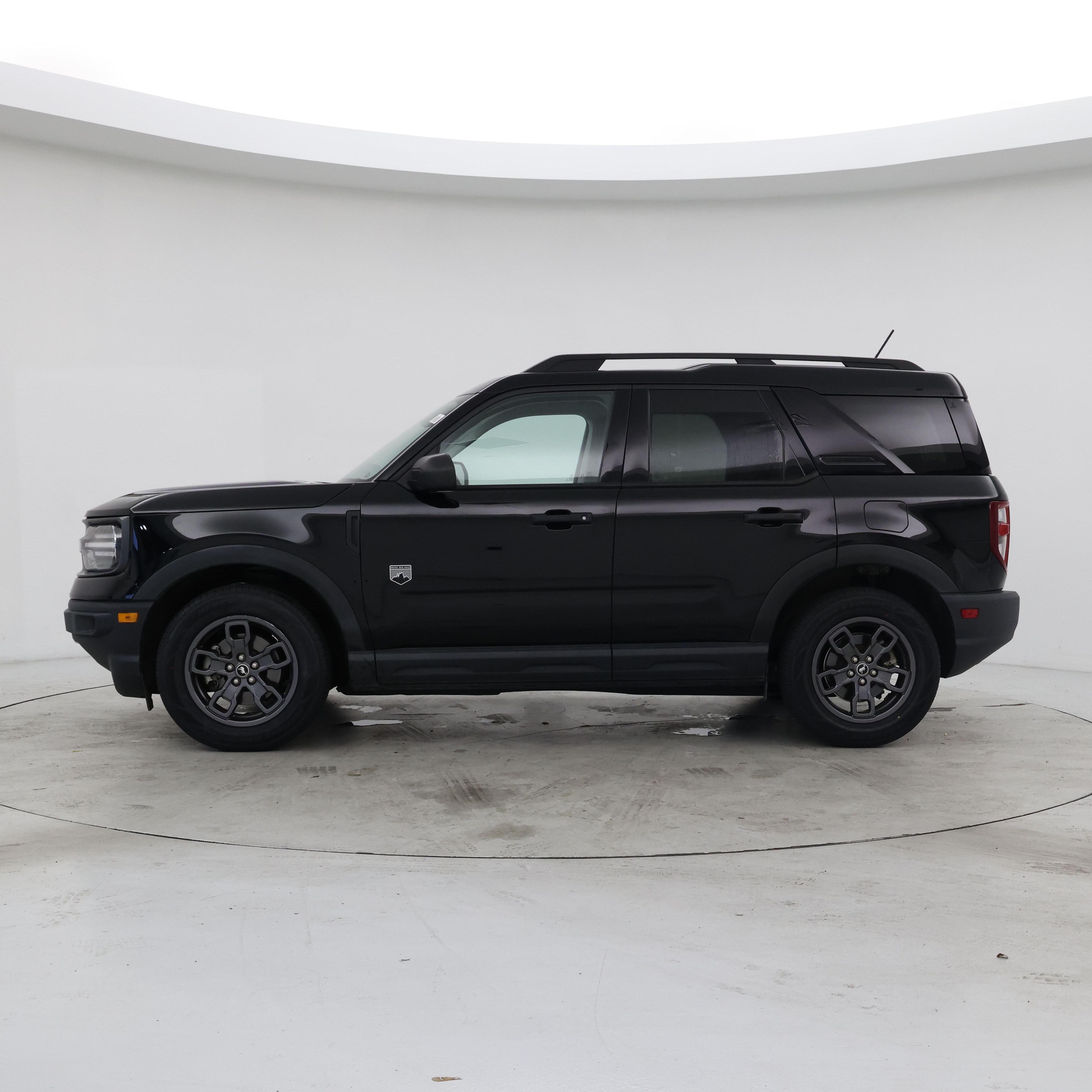 Thumbnail: 2021 Ford Bronco Sport - 3