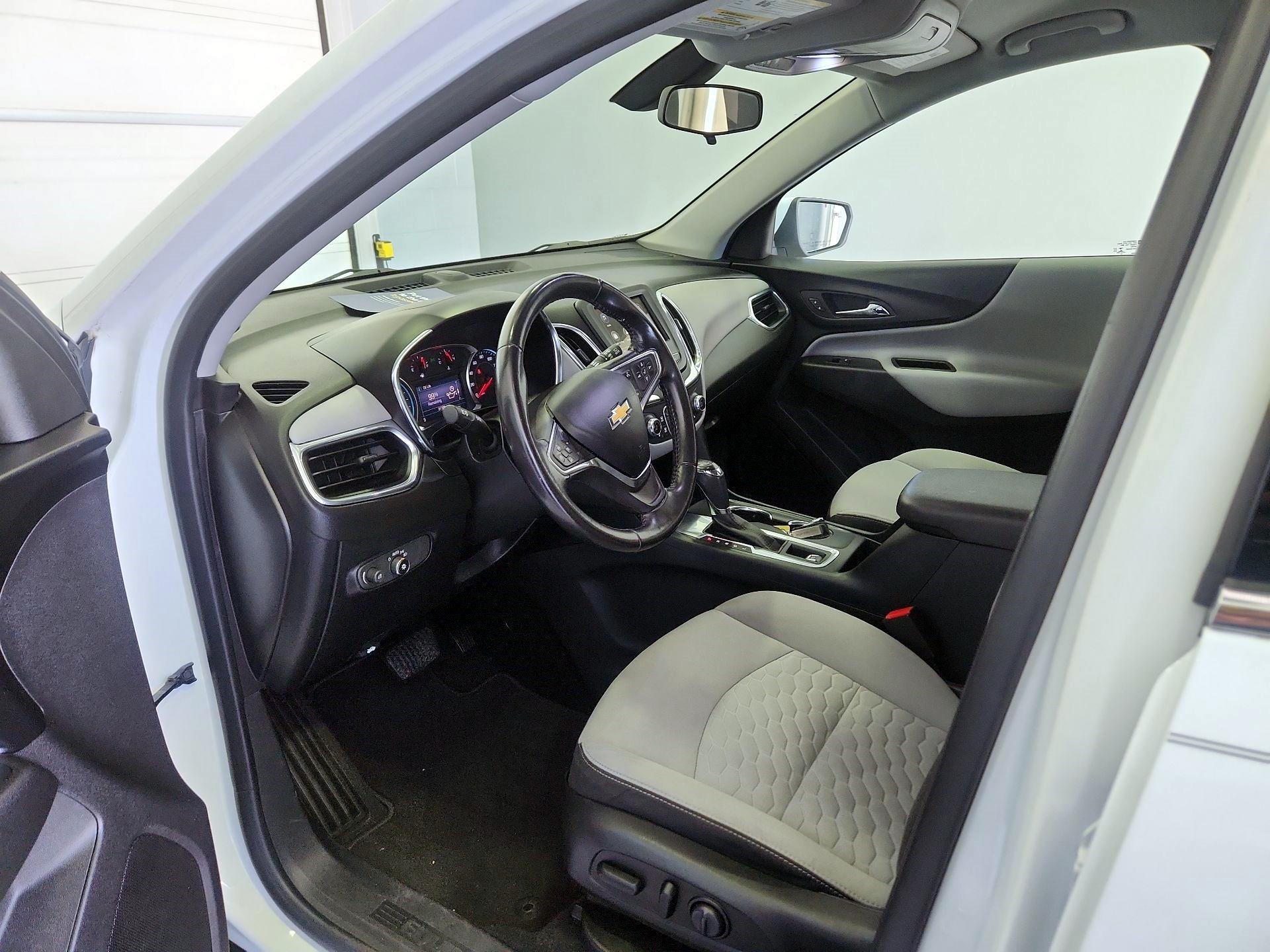 Thumbnail: 2019 Chevrolet Equinox - 11
