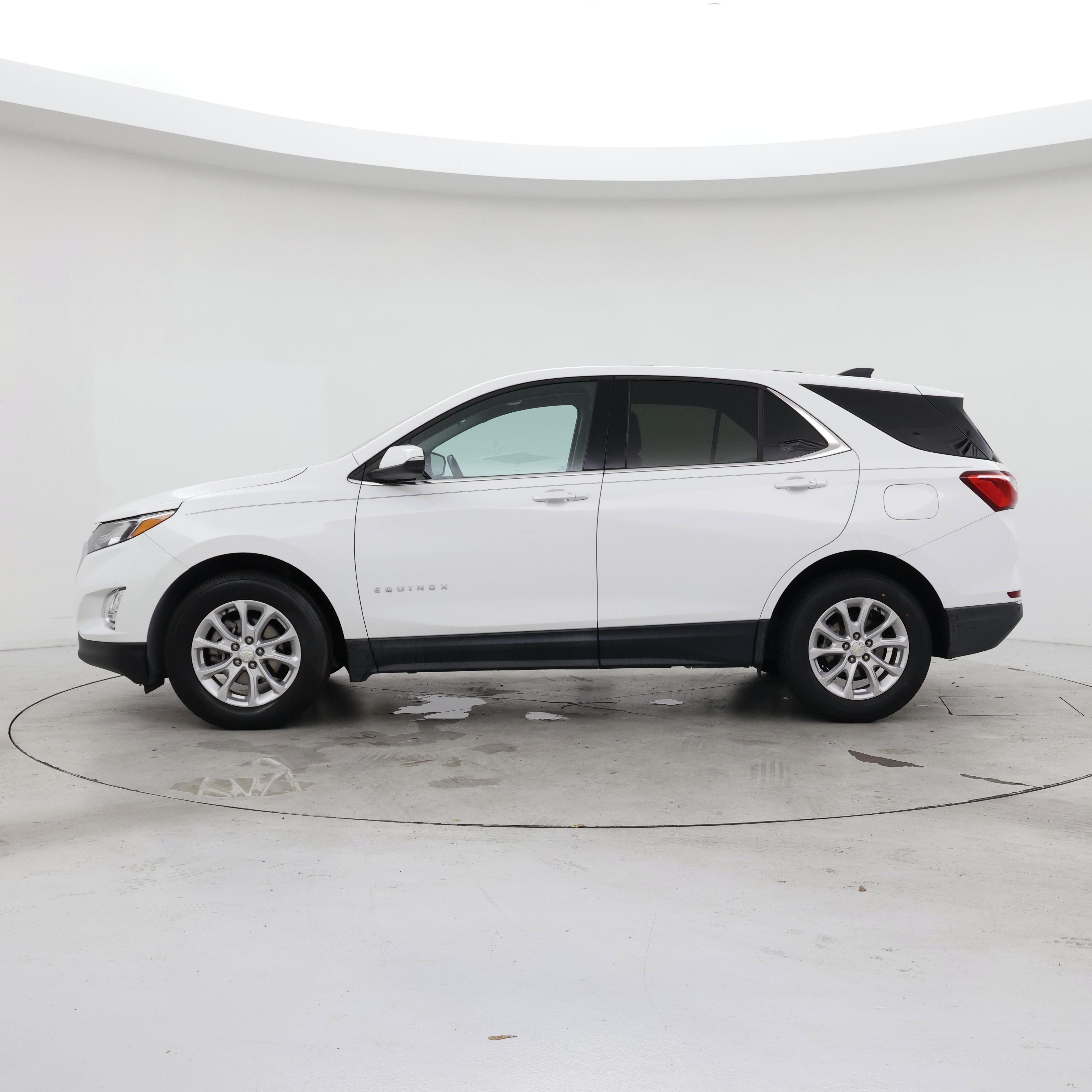 Thumbnail: 2019 Chevrolet Equinox - 3