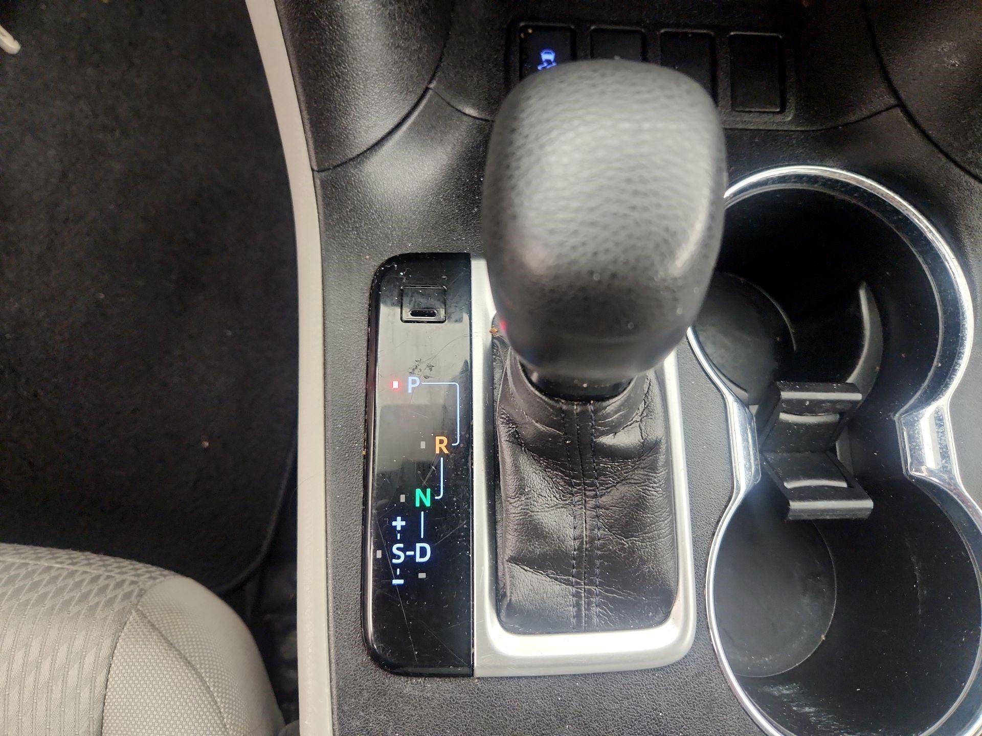 Thumbnail: 2019 Toyota Highlander - 17