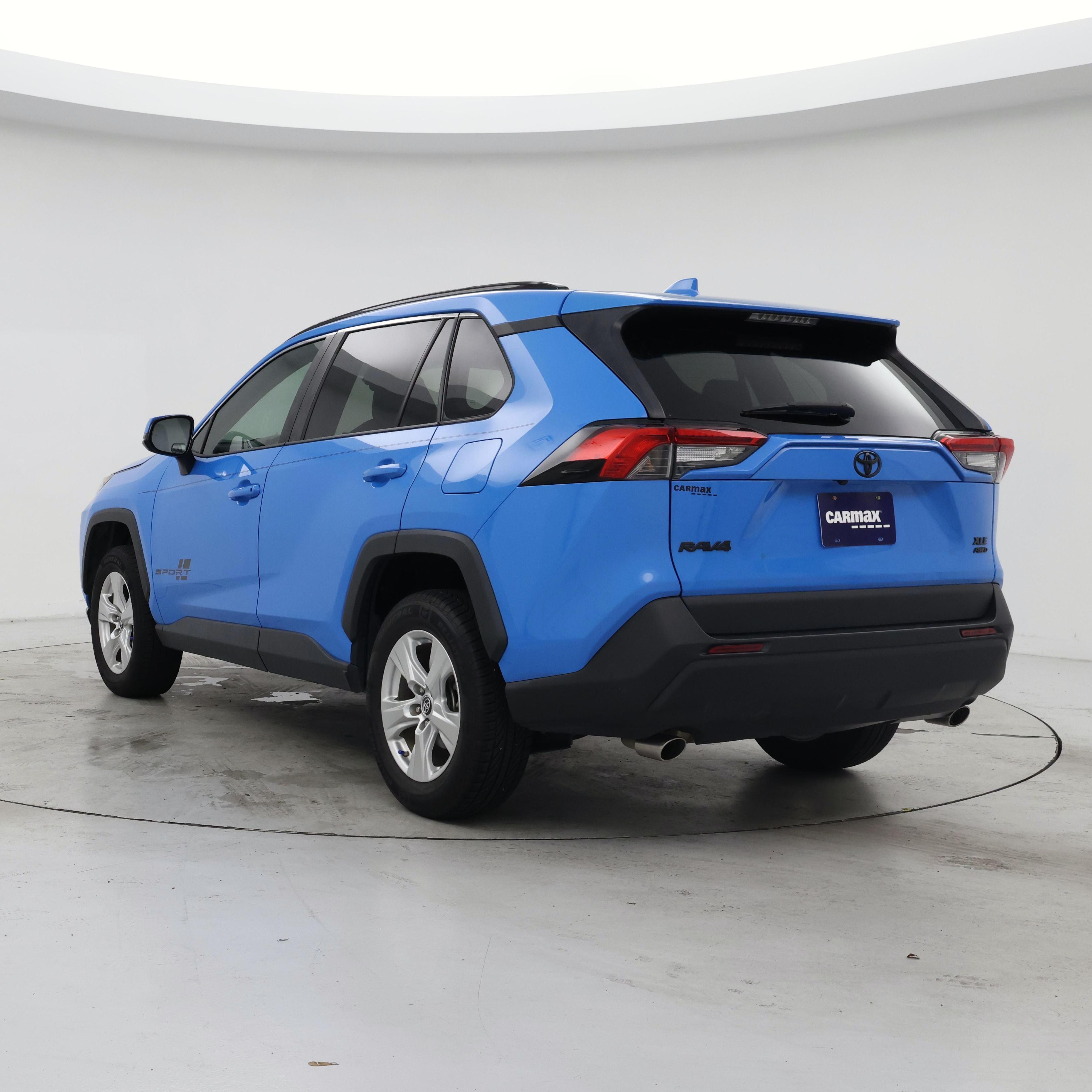 Thumbnail: 2019 Toyota RAV4 - 2
