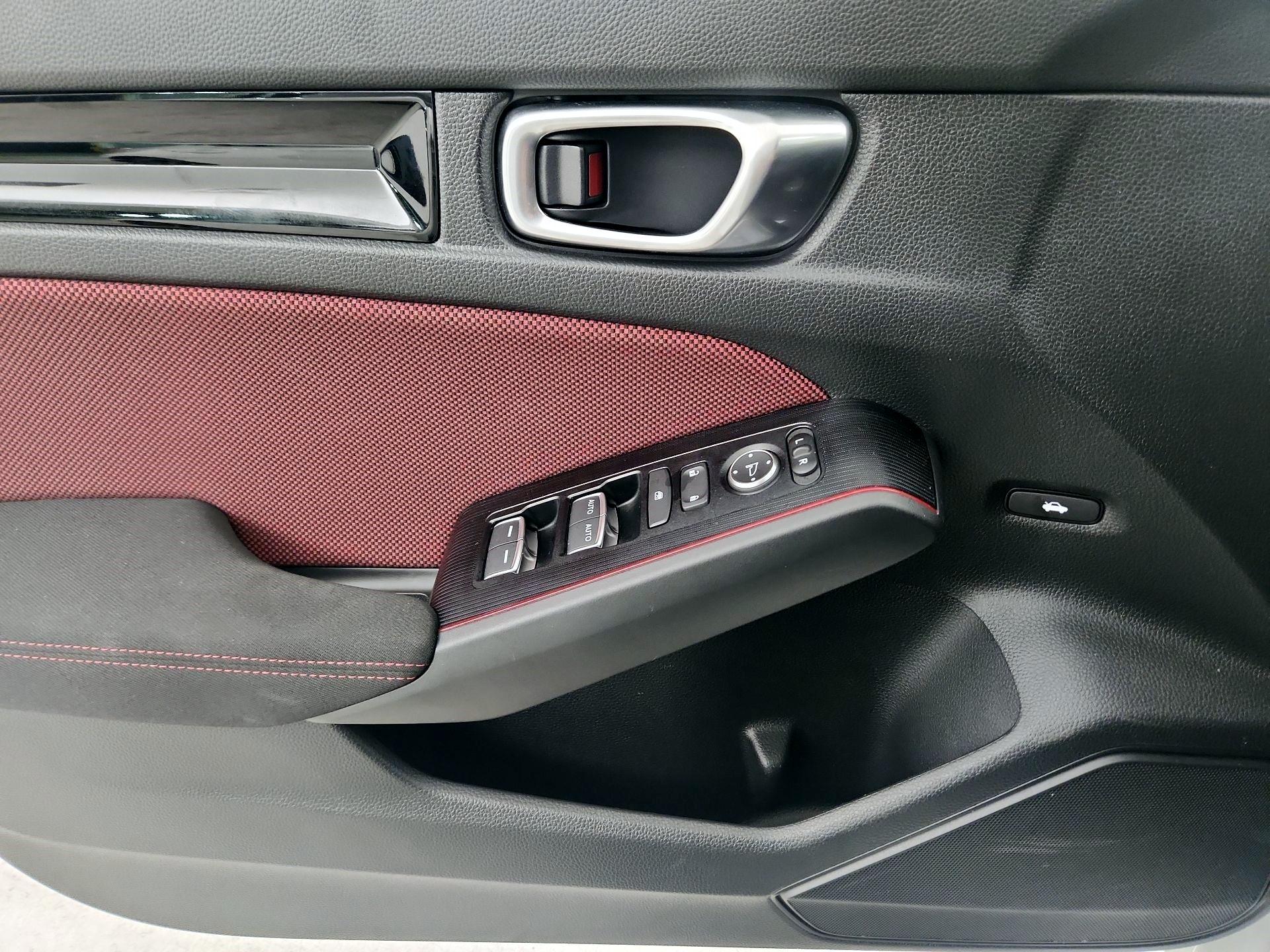 Thumbnail: 2024 Honda Civic - 12