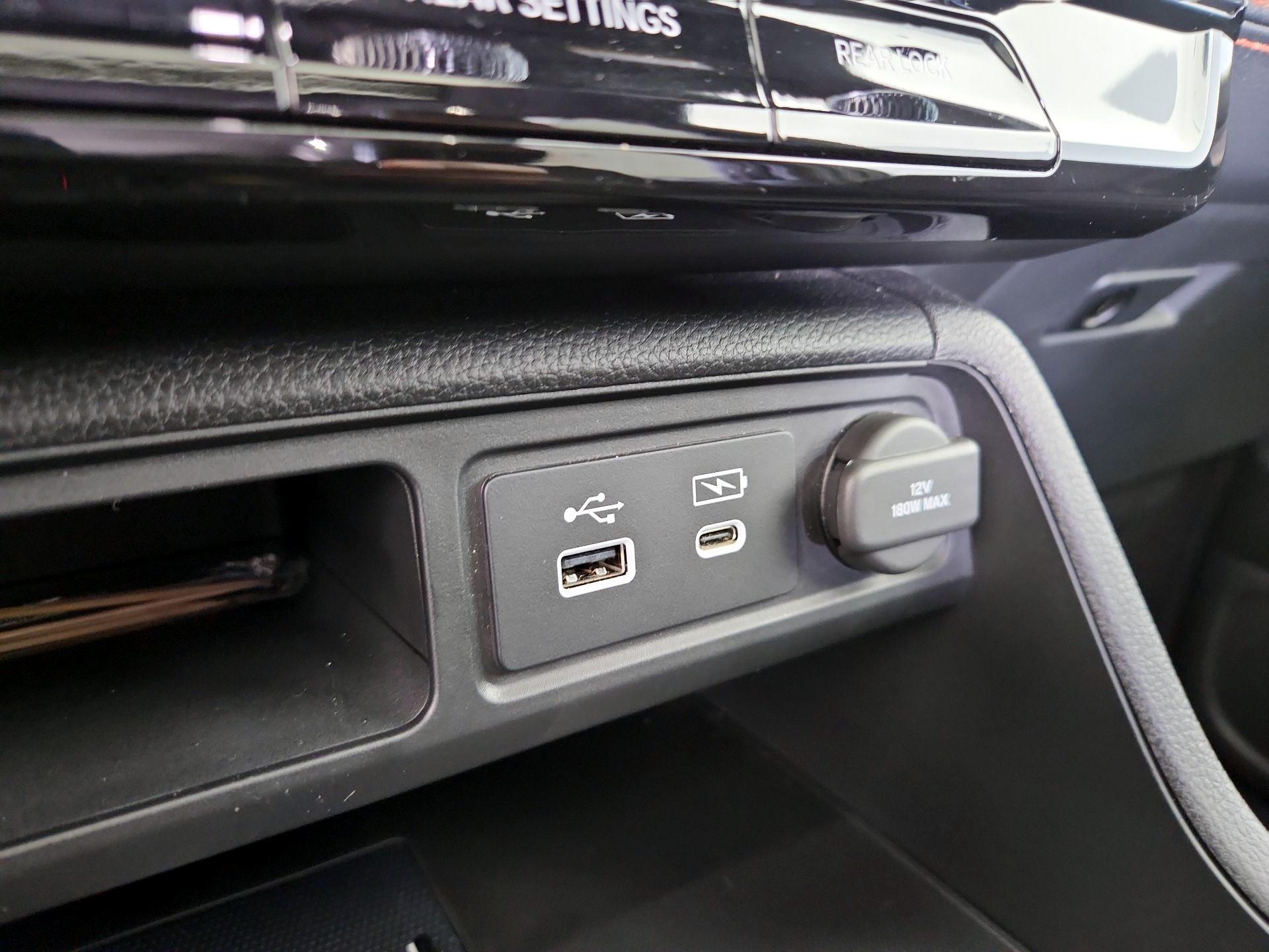 Thumbnail: 2023 Honda Pilot - 18
