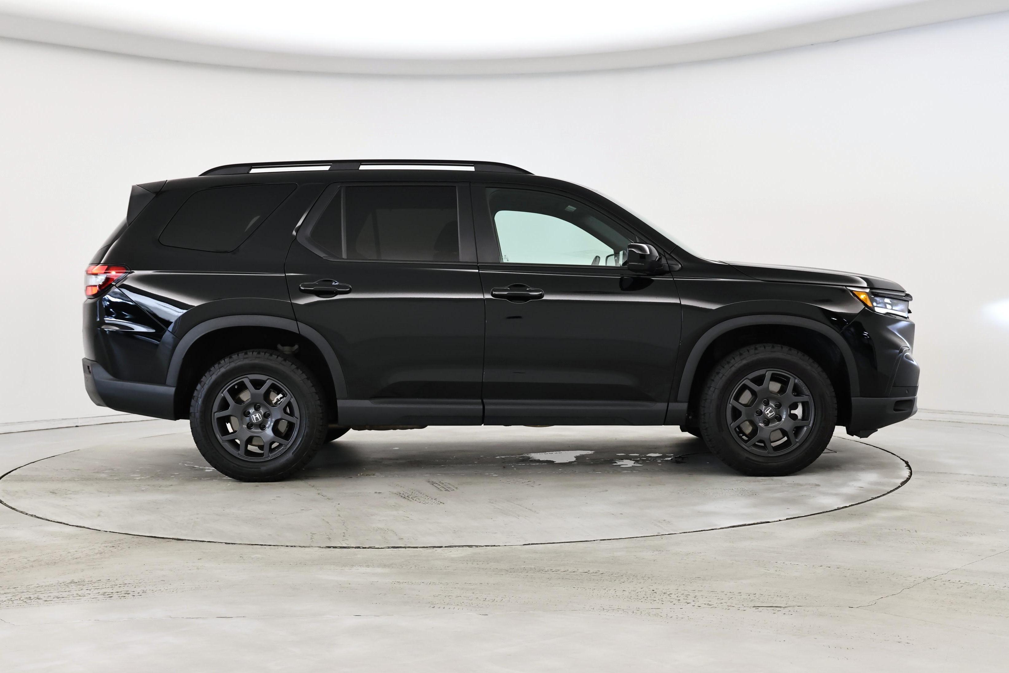 Thumbnail: 2023 Honda Pilot - 7