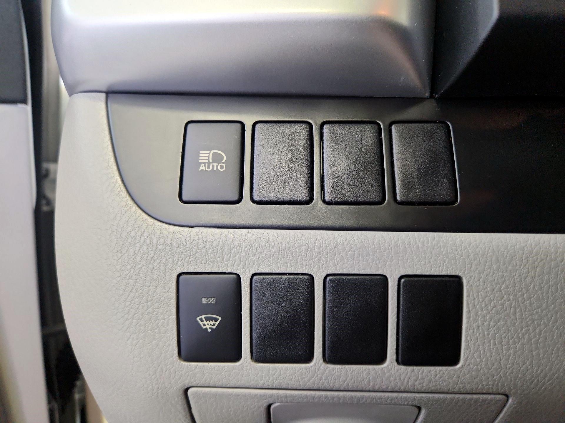 Thumbnail: 2019 Toyota Highlander - 13