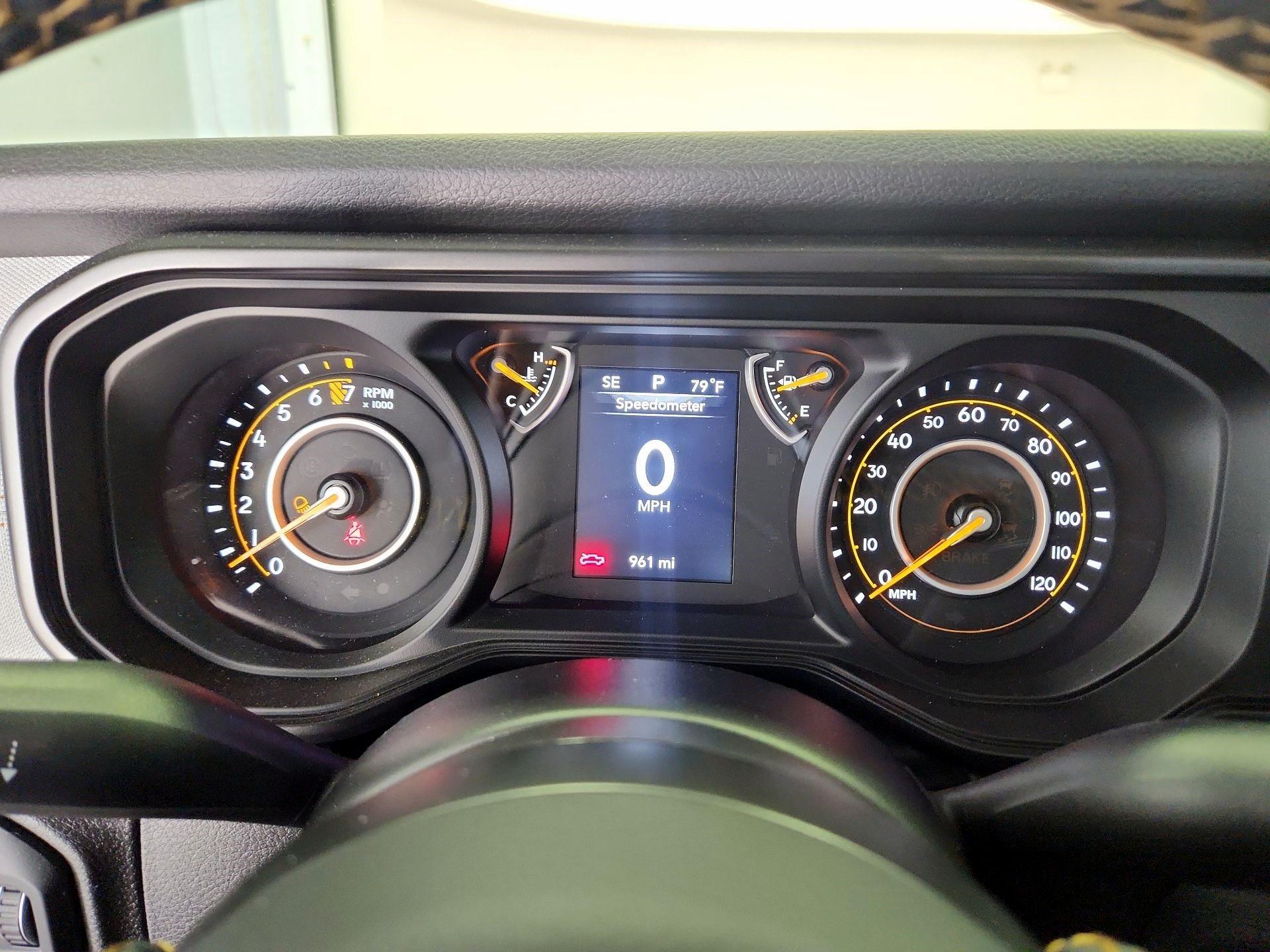 Thumbnail: 2024 Jeep Gladiator - 10