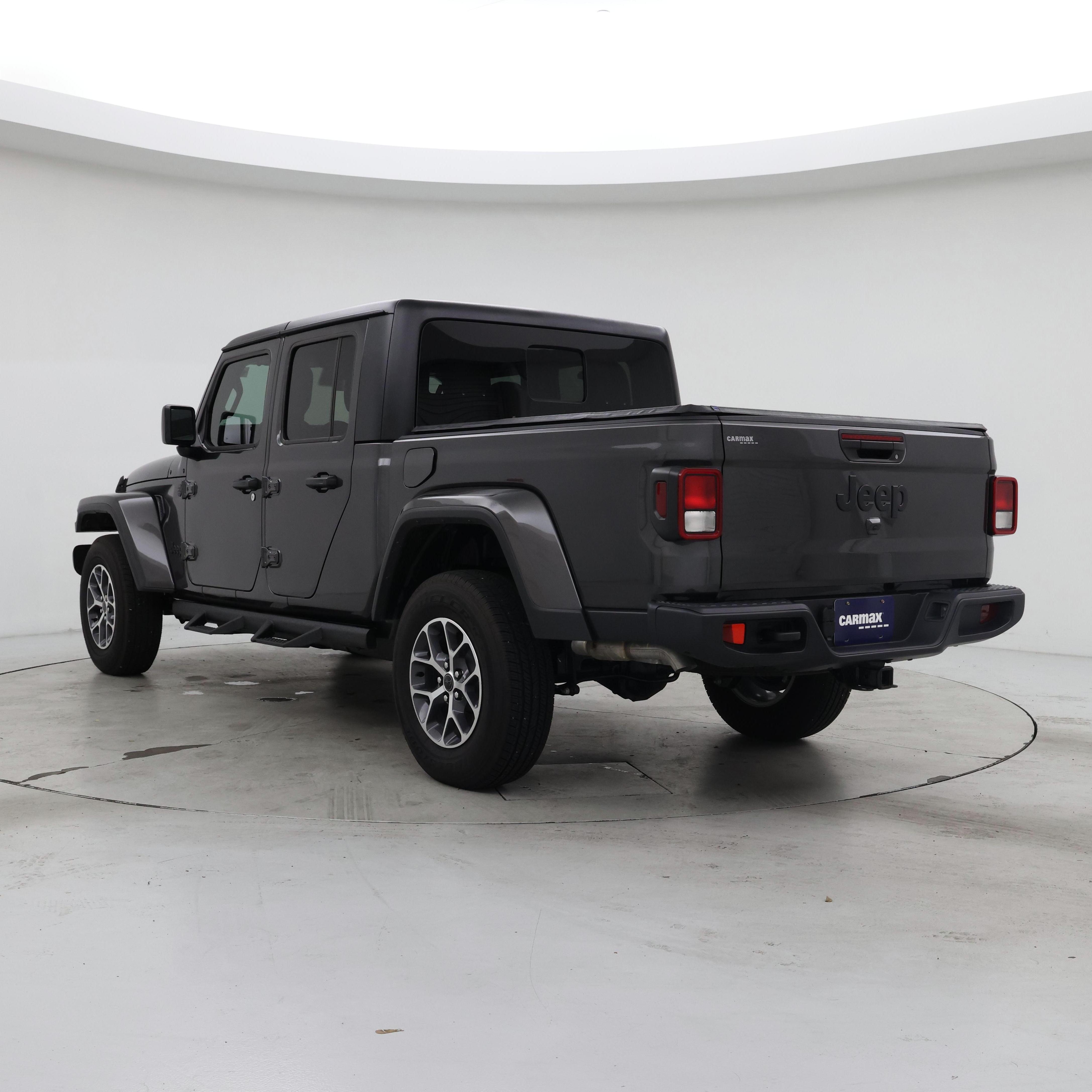 Thumbnail: 2024 Jeep Gladiator - 2