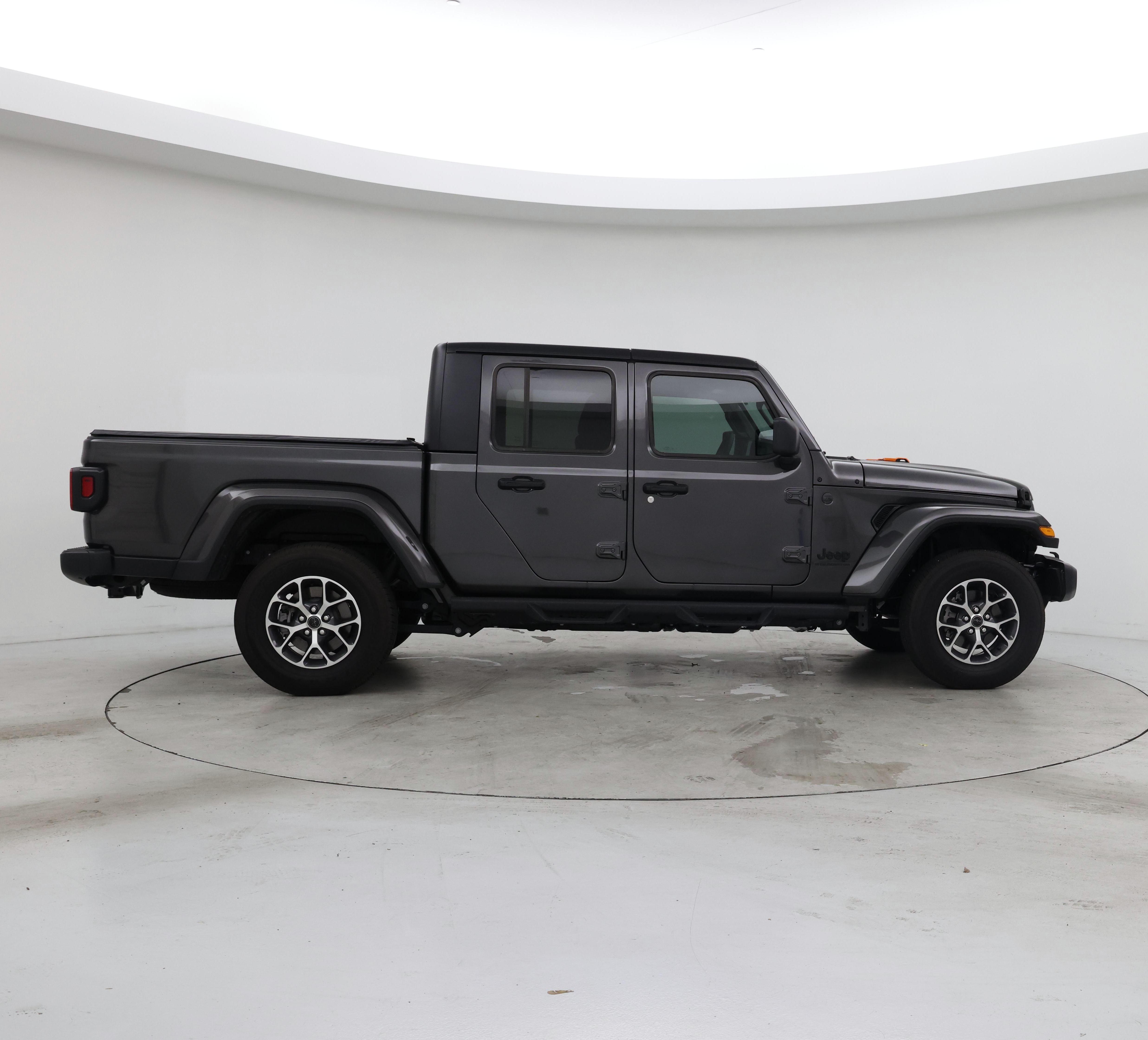 Thumbnail: 2024 Jeep Gladiator - 7