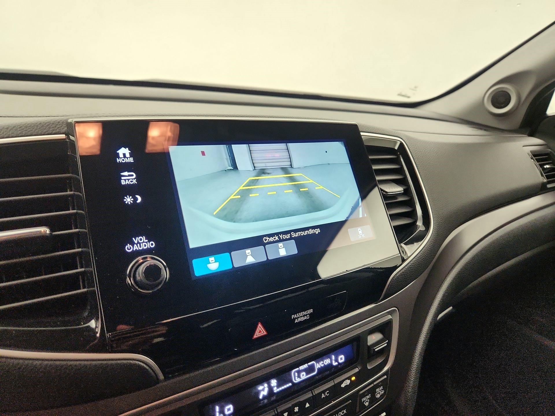 Thumbnail: 2021 Honda Pilot - 14