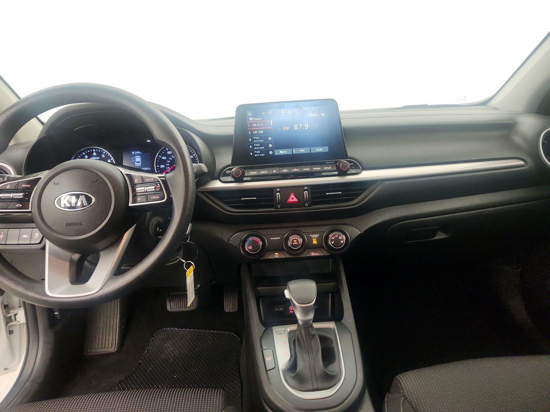 Thumbnail: 2021 Kia Forte - 9