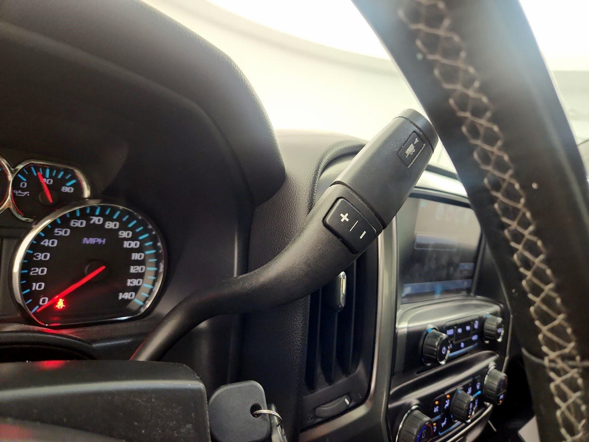 Thumbnail: 2017 Chevrolet Silverado 1500 - 17