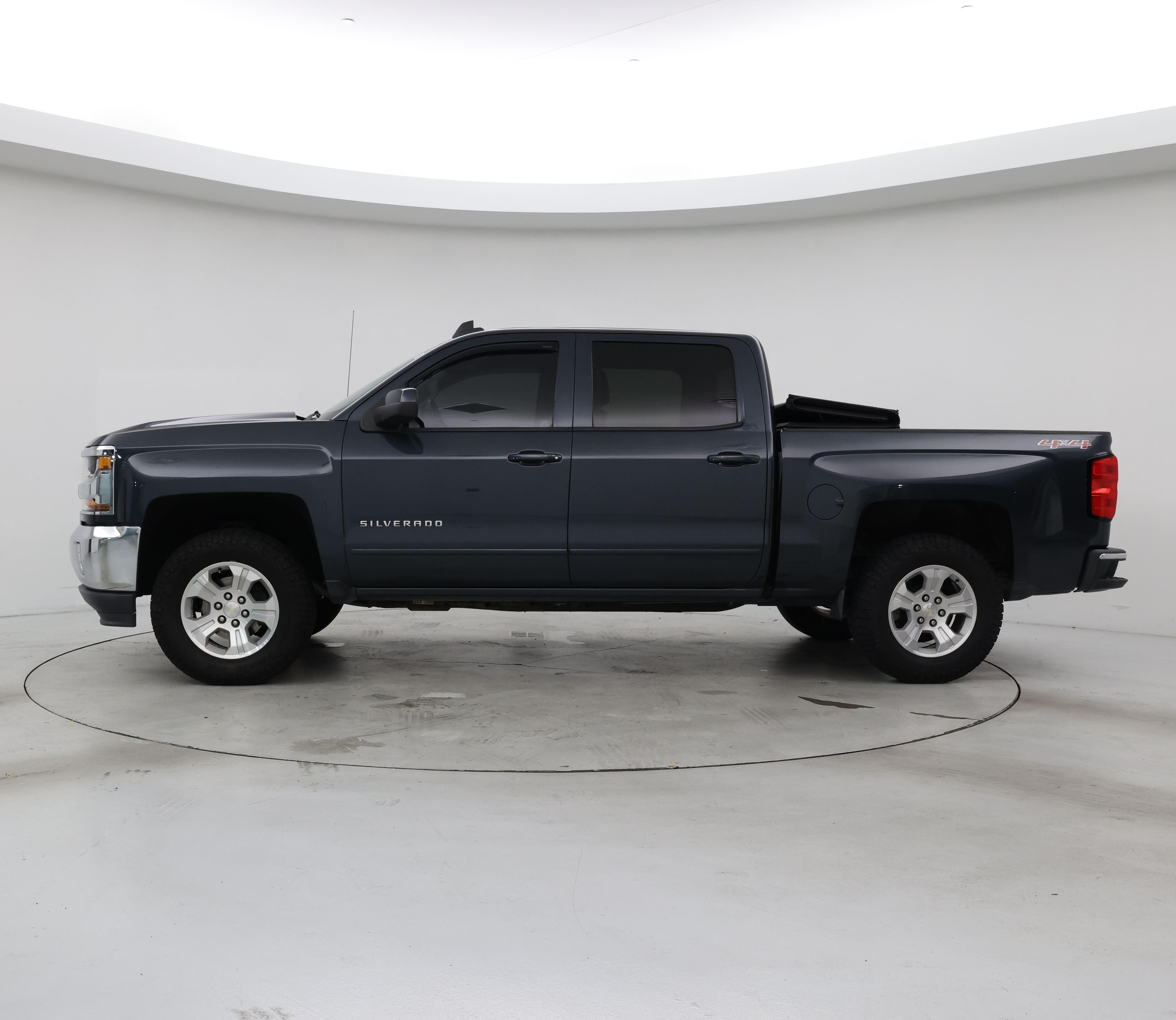 Thumbnail: 2017 Chevrolet Silverado 1500 - 3