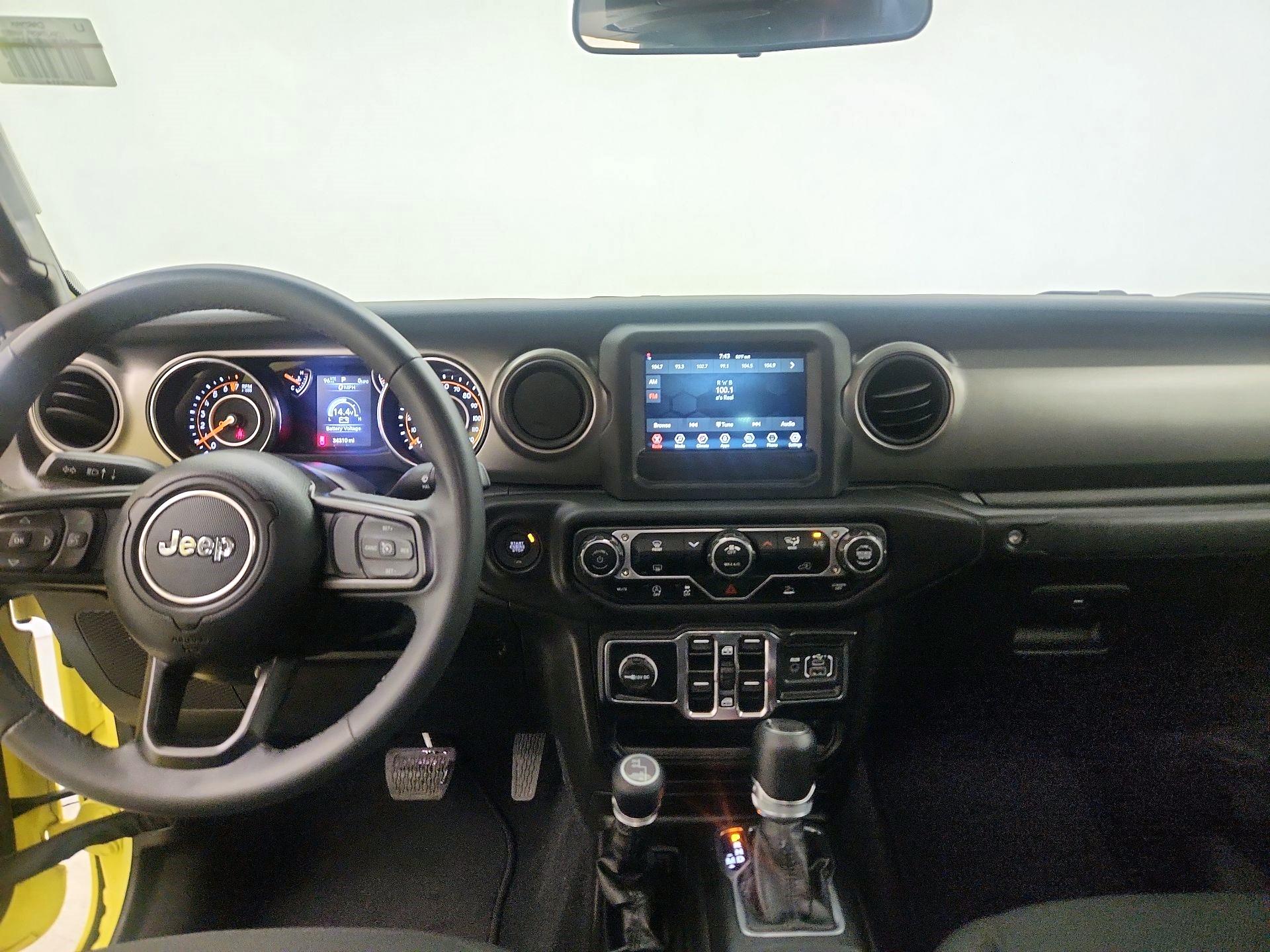 Thumbnail: 2023 Jeep Gladiator - 9