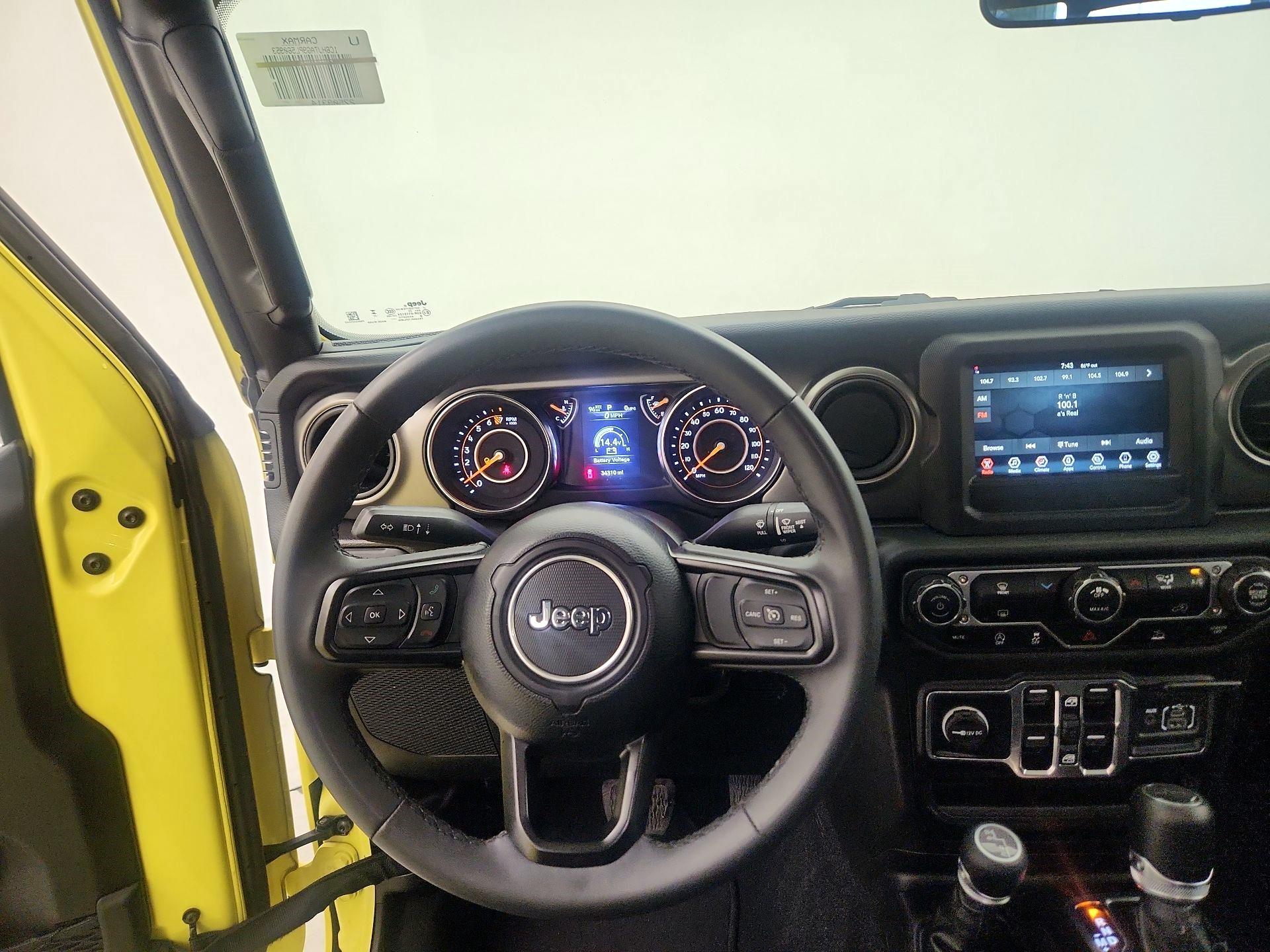 Thumbnail: 2023 Jeep Gladiator - 10