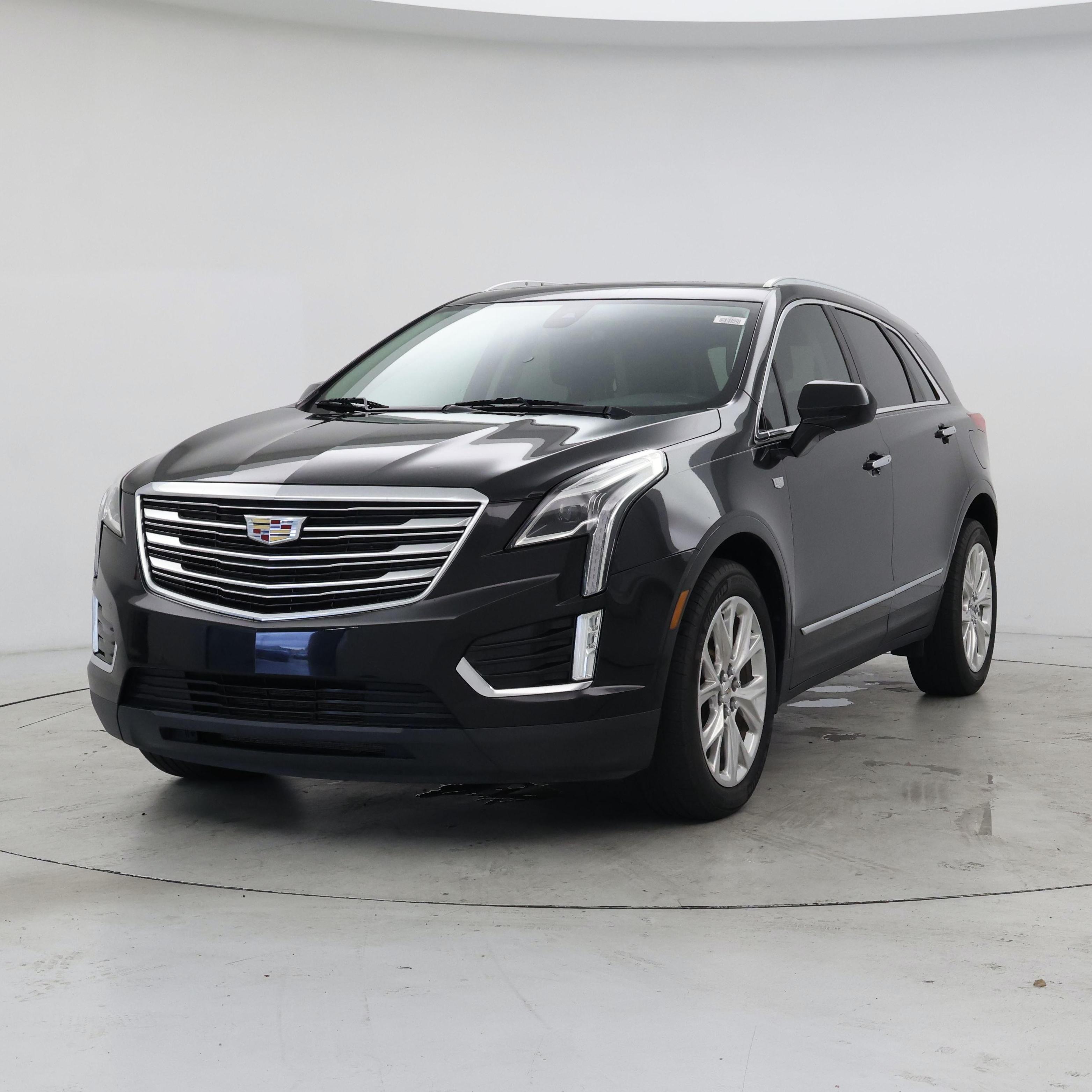 Thumbnail: 2017 Cadillac XT5 - 4
