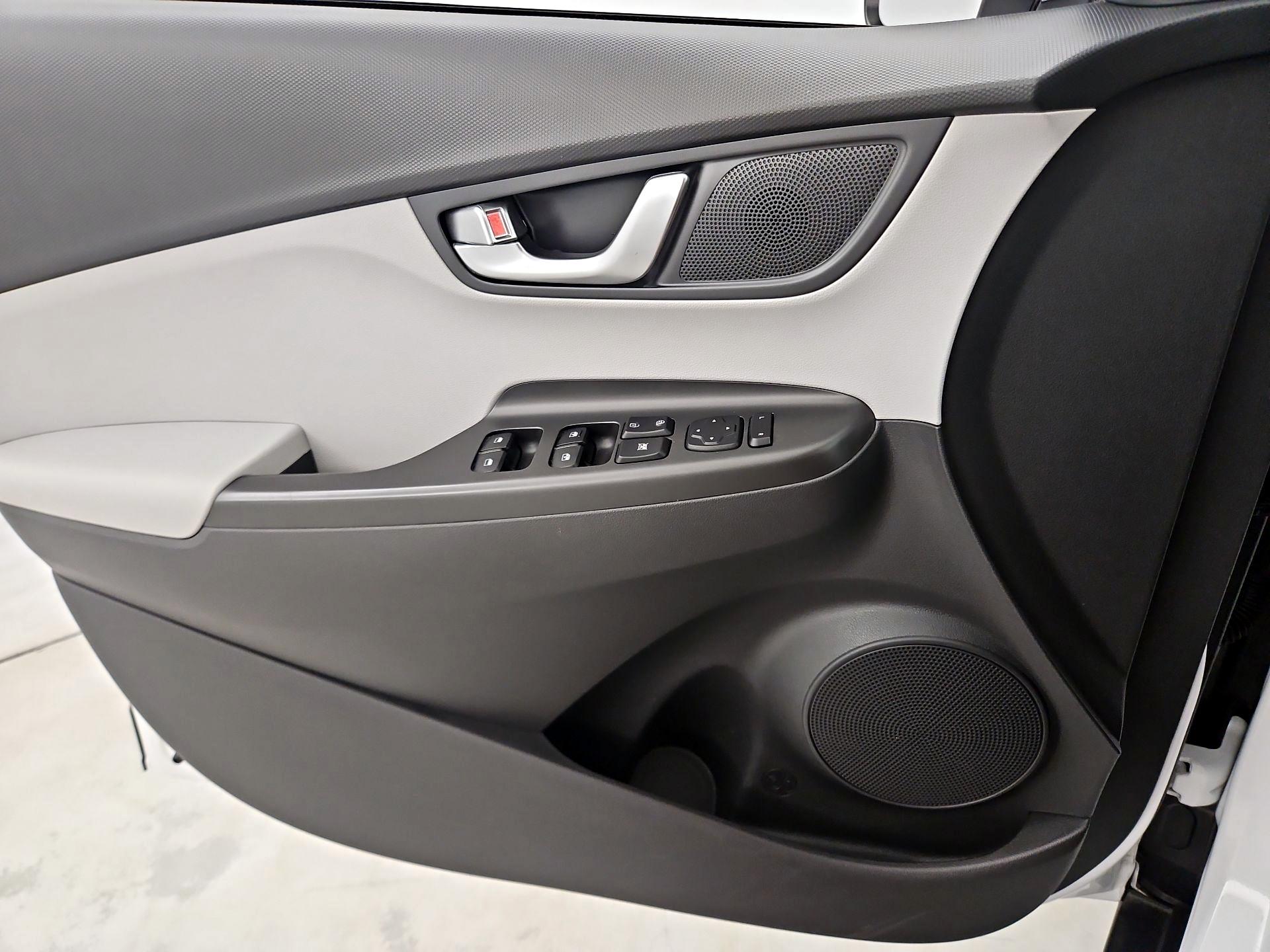 Thumbnail: 2023 Hyundai Kona - 12