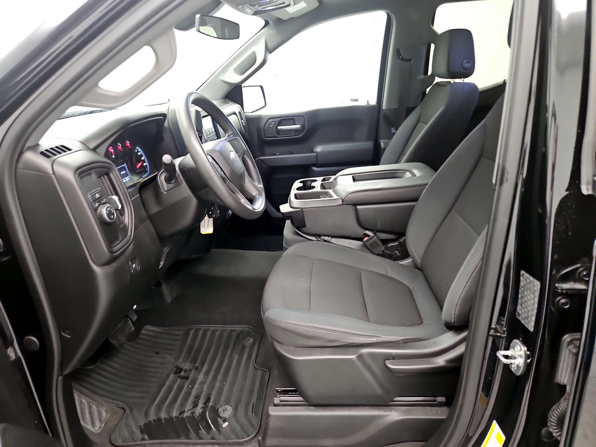 Thumbnail: 2019 Chevrolet Silverado 1500 - 11