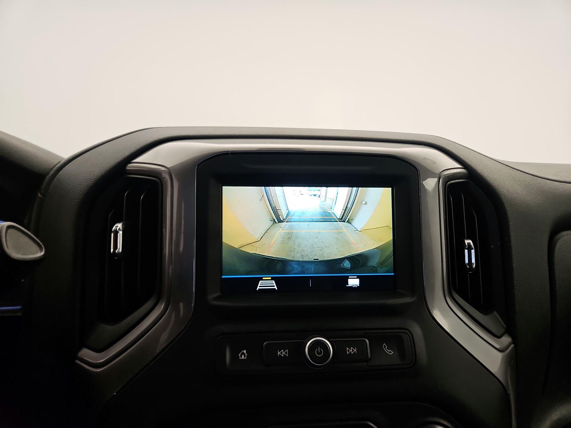 Thumbnail: 2019 Chevrolet Silverado 1500 - 15