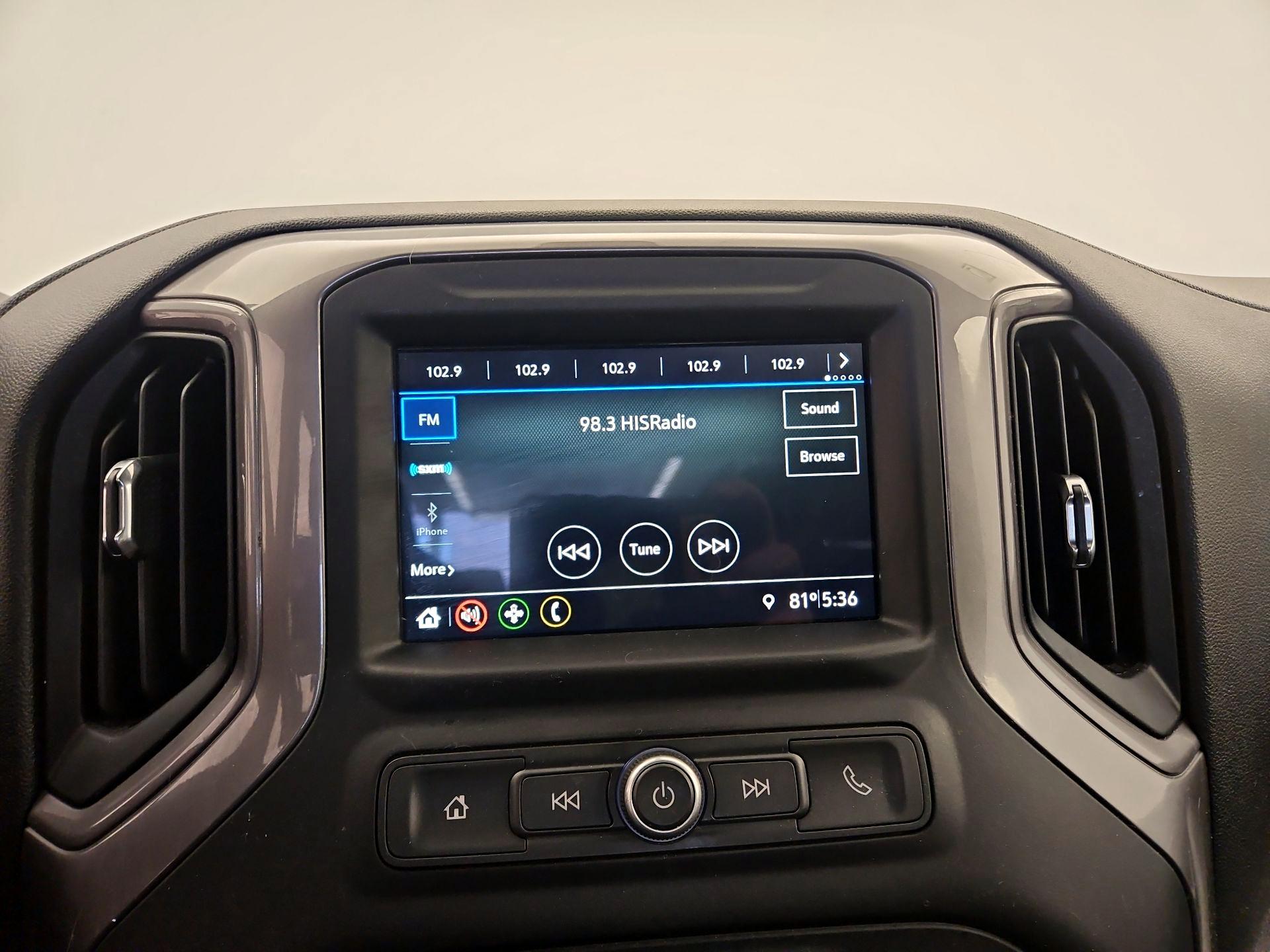 Thumbnail: 2019 Chevrolet Silverado 1500 - 16