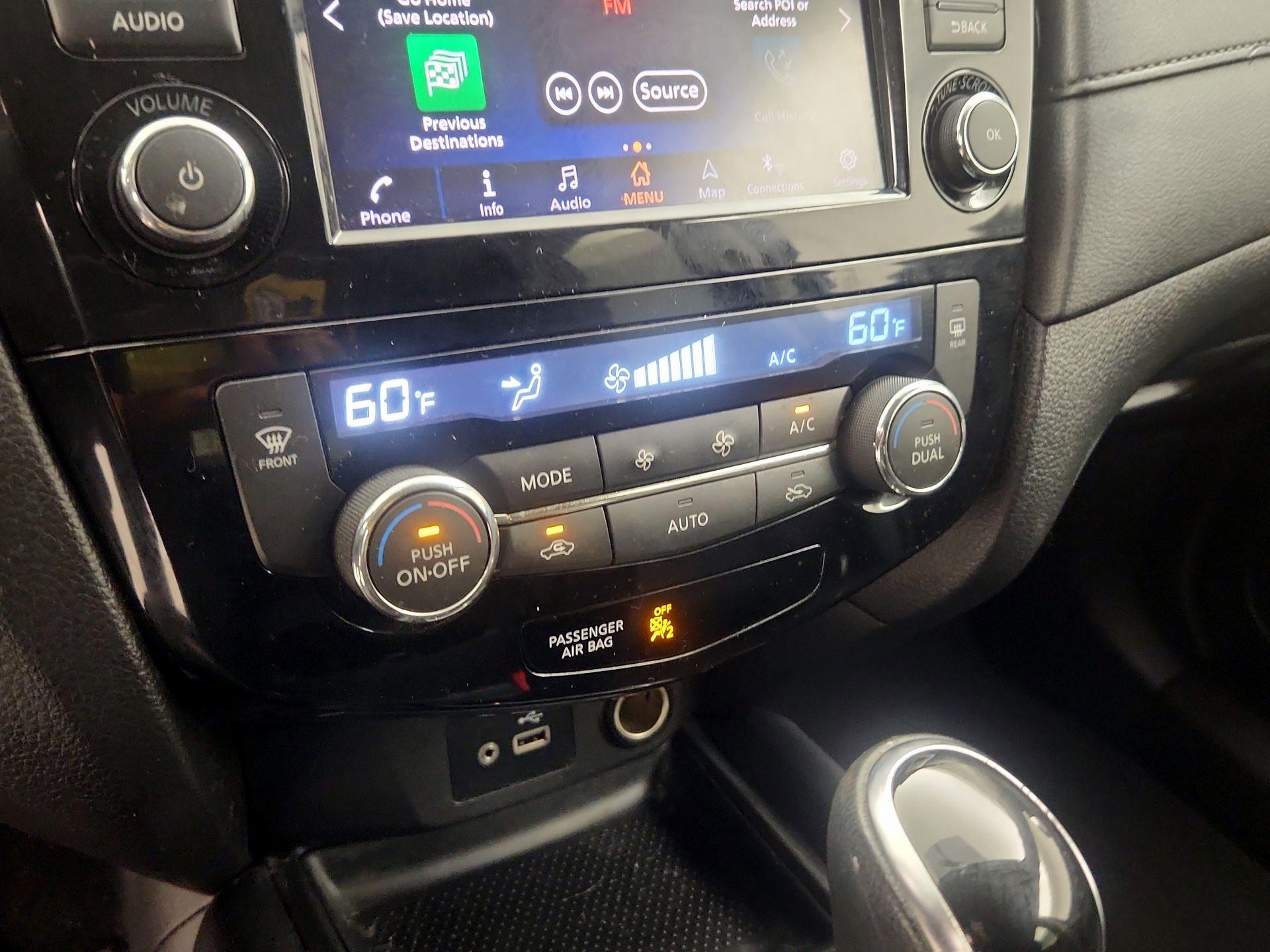 Thumbnail: 2018 Nissan Rogue - 13