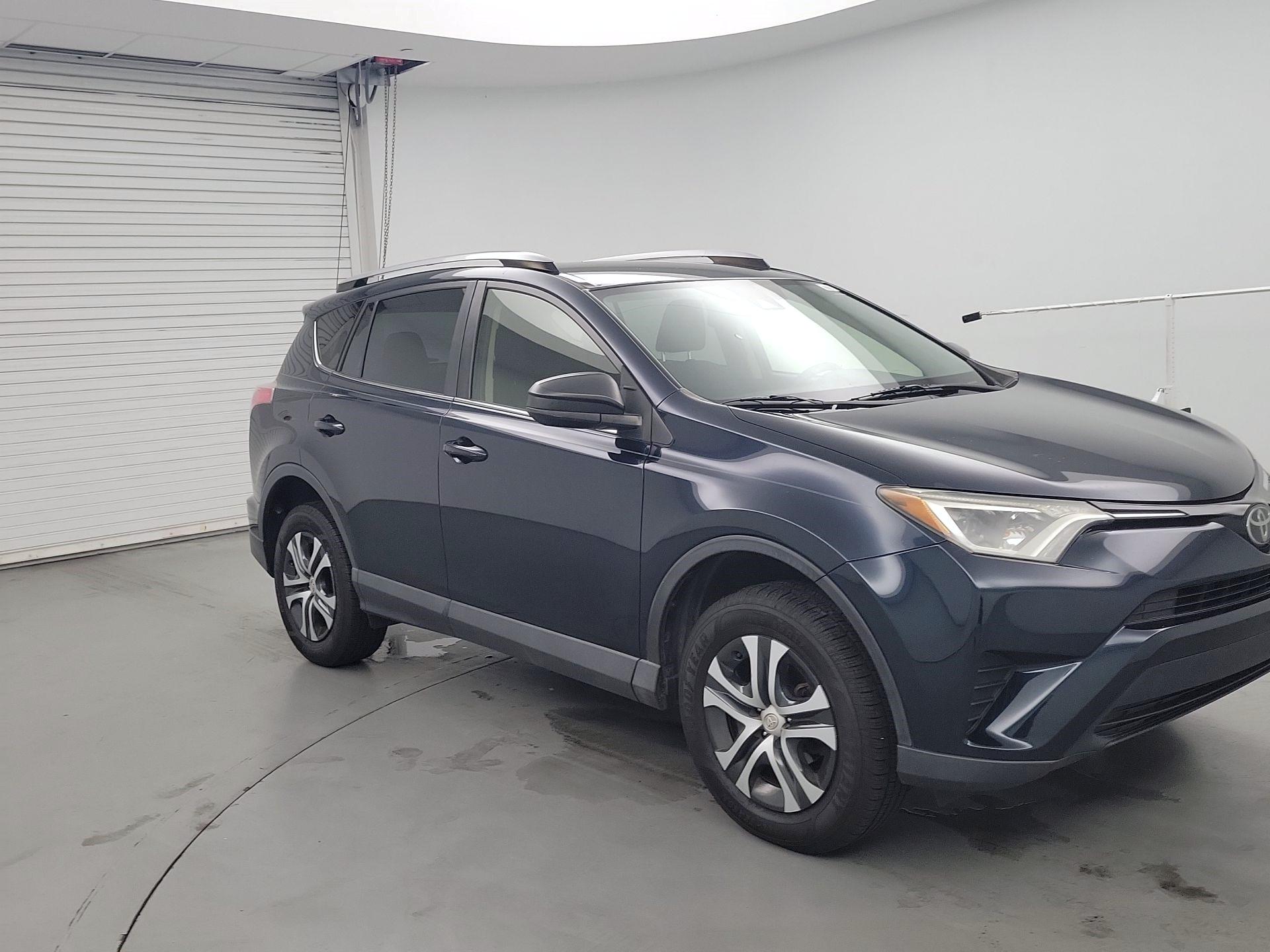 Thumbnail: 2018 Toyota RAV4 - 1