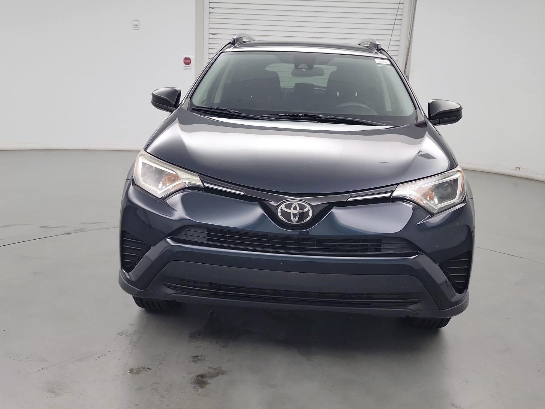Thumbnail: 2018 Toyota RAV4 - 2