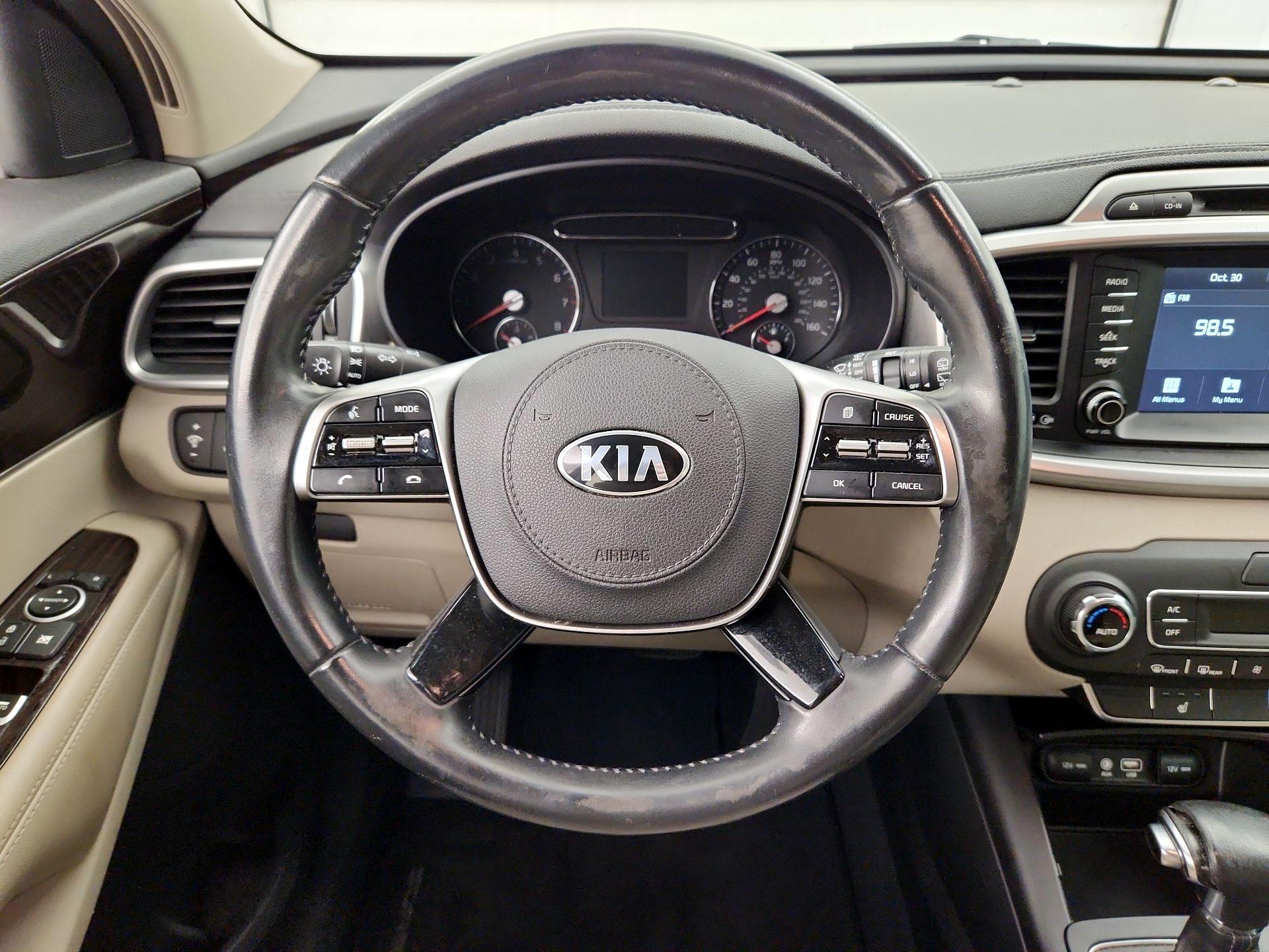 Thumbnail: 2019 Kia Sorento - 10