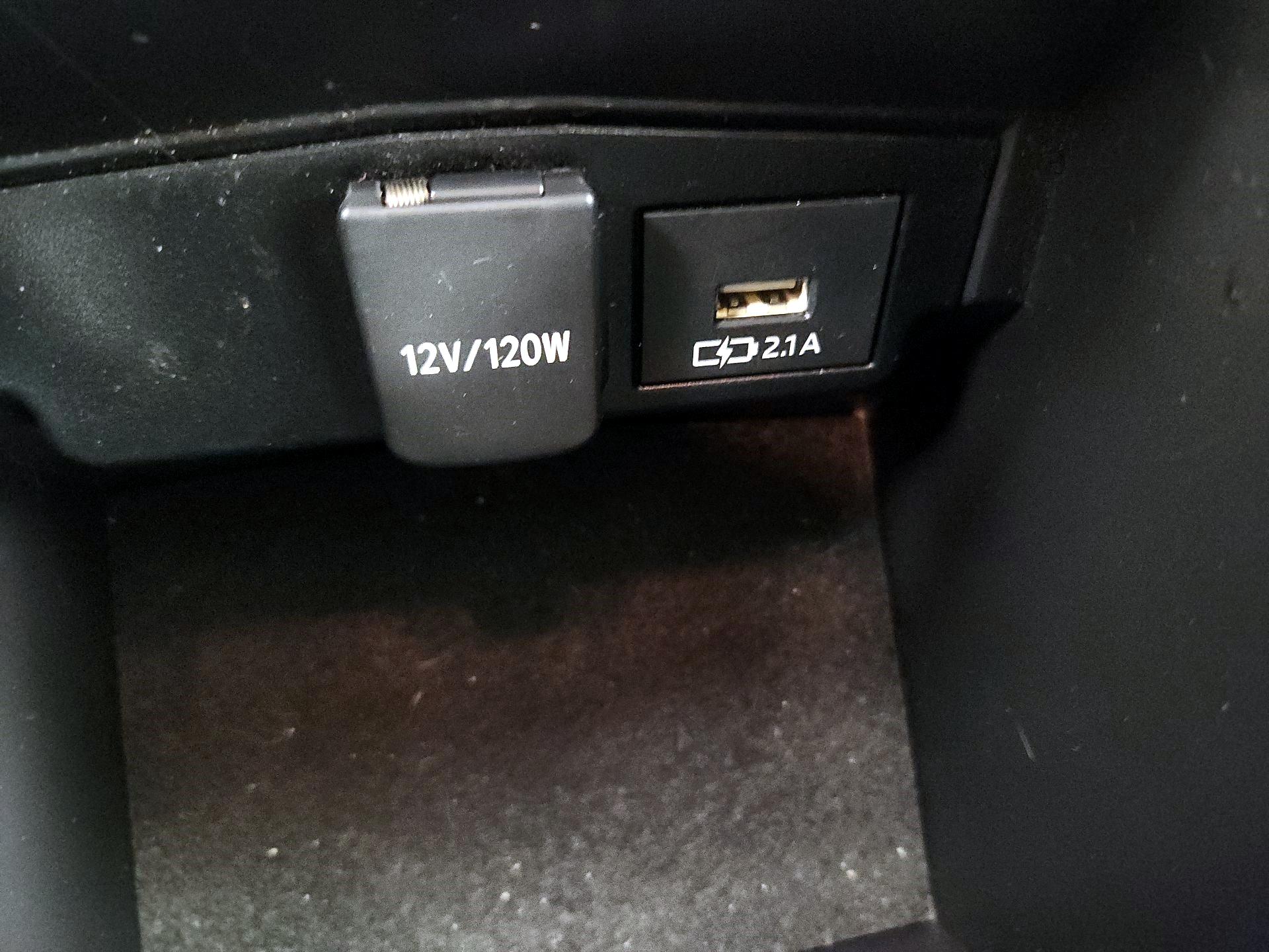 Thumbnail: 2021 Toyota Corolla - 18