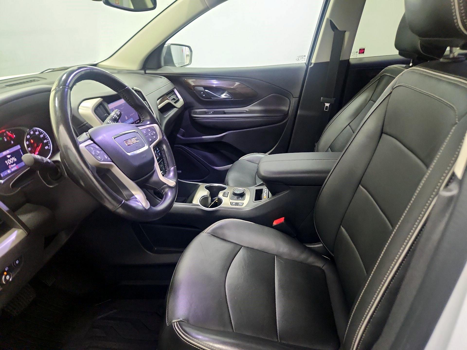 Thumbnail: 2020 GMC Terrain - 11