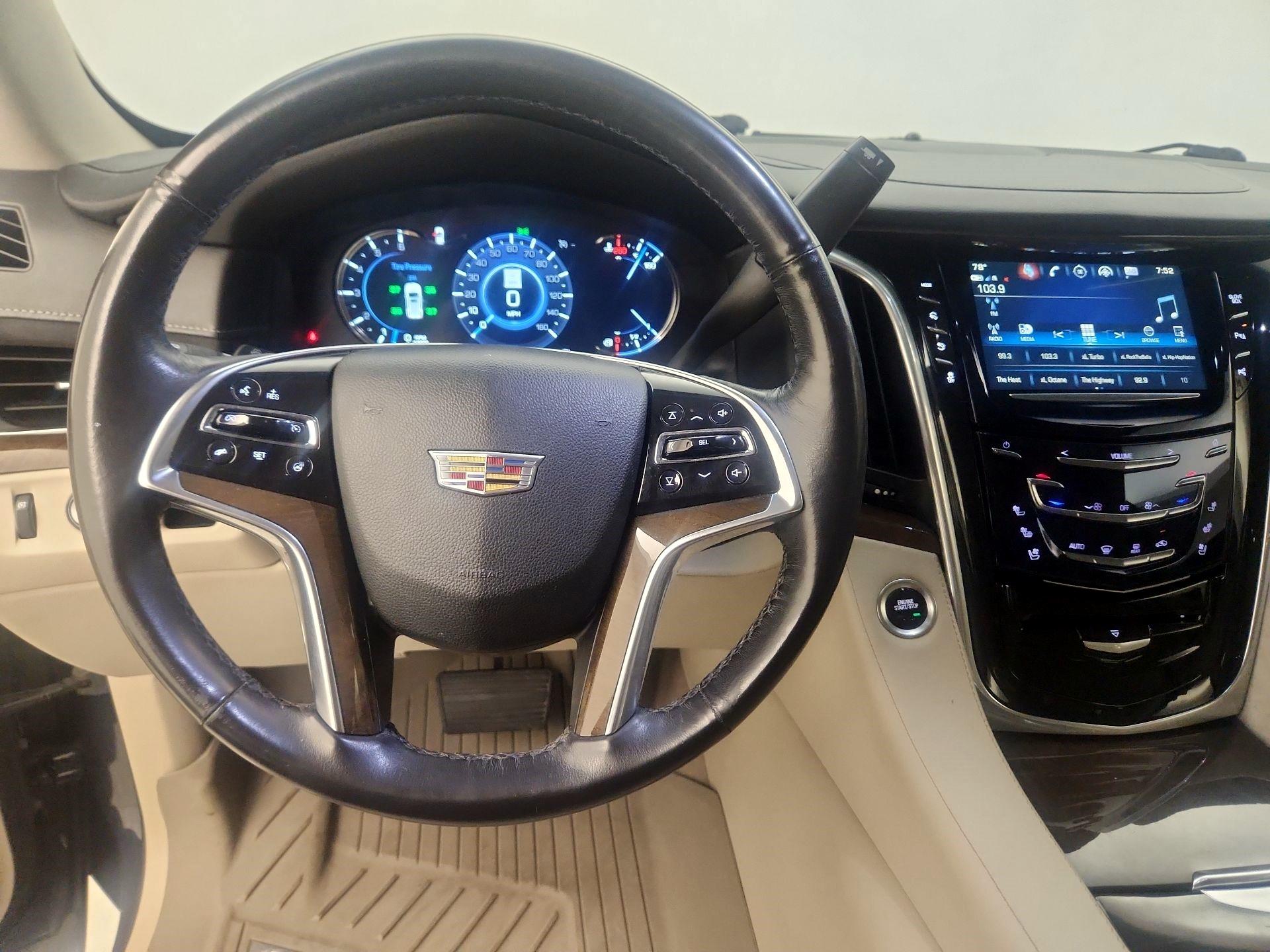 Thumbnail: 2019 Cadillac Escalade - 9