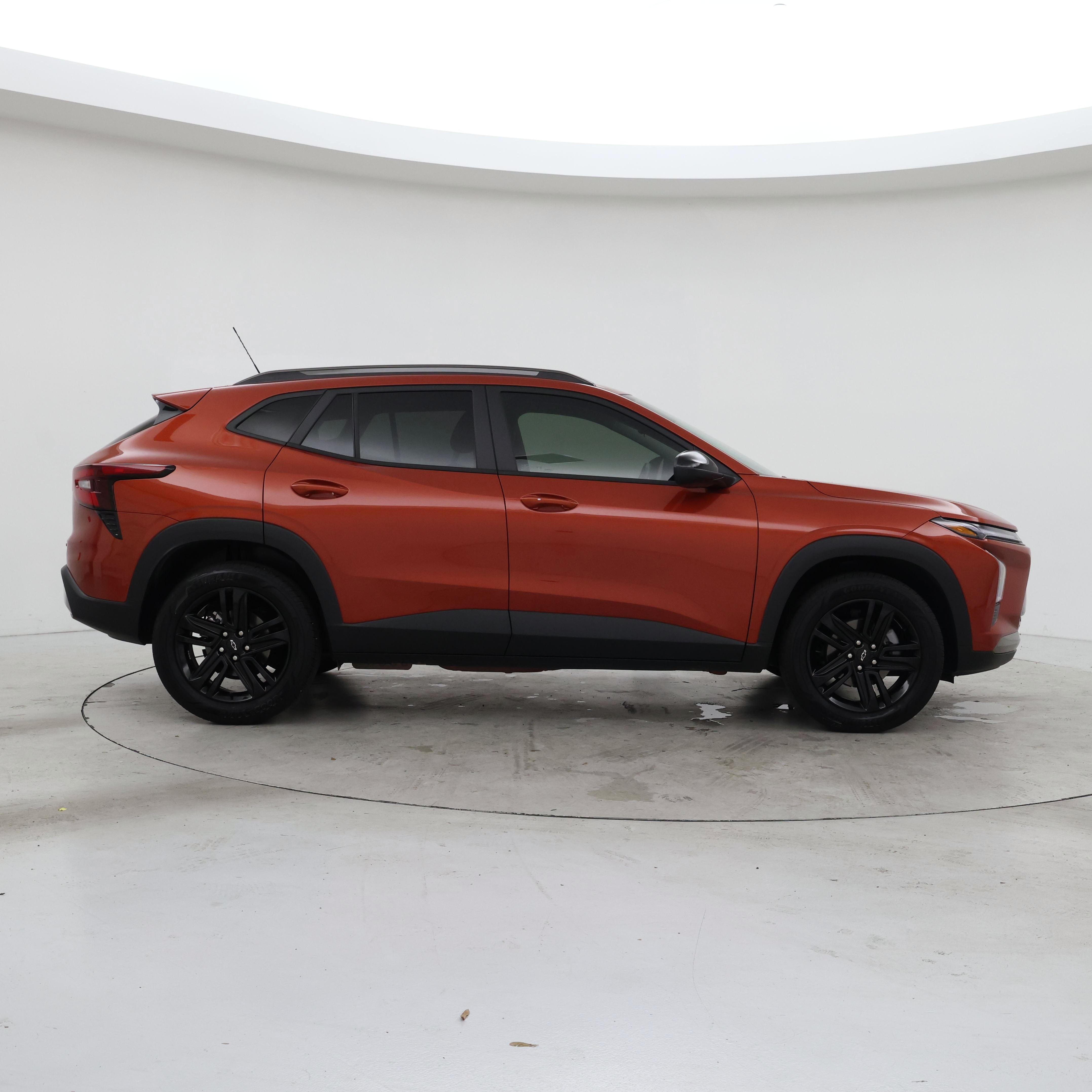 Thumbnail: 2024 Chevrolet Trax - 7